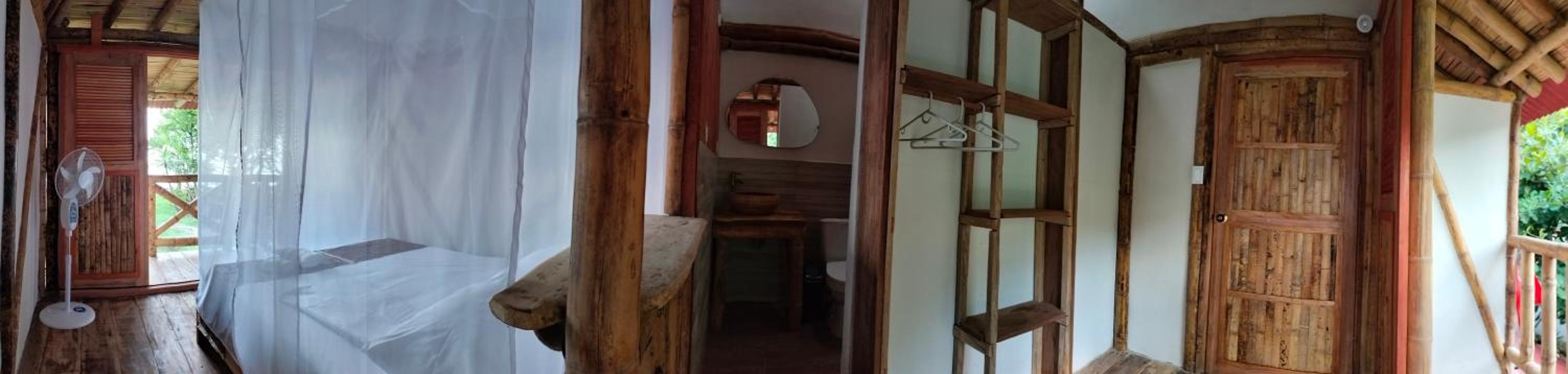Double Room with Balcony and Sea View photo 1