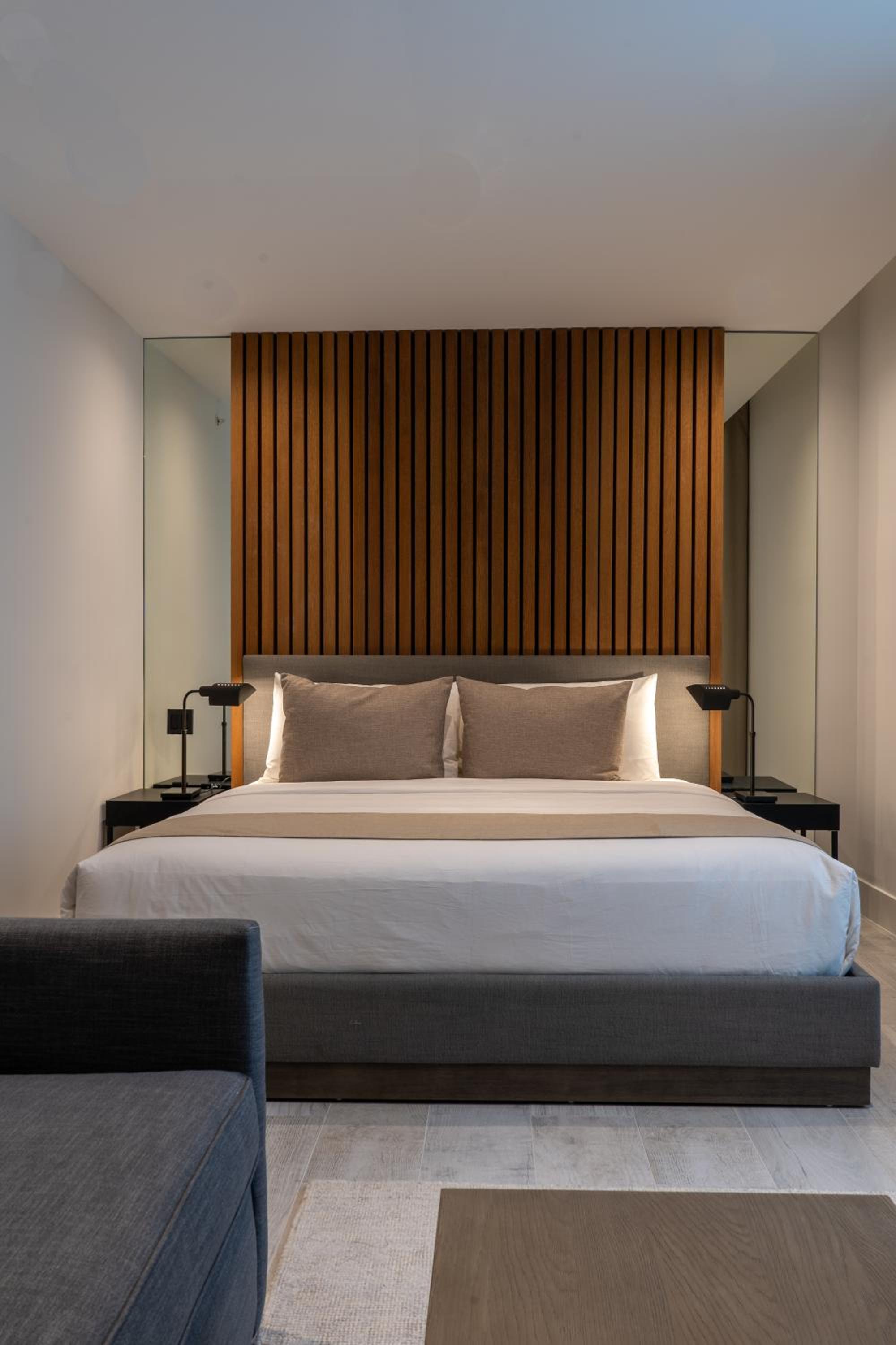 King Suite - Photo 15