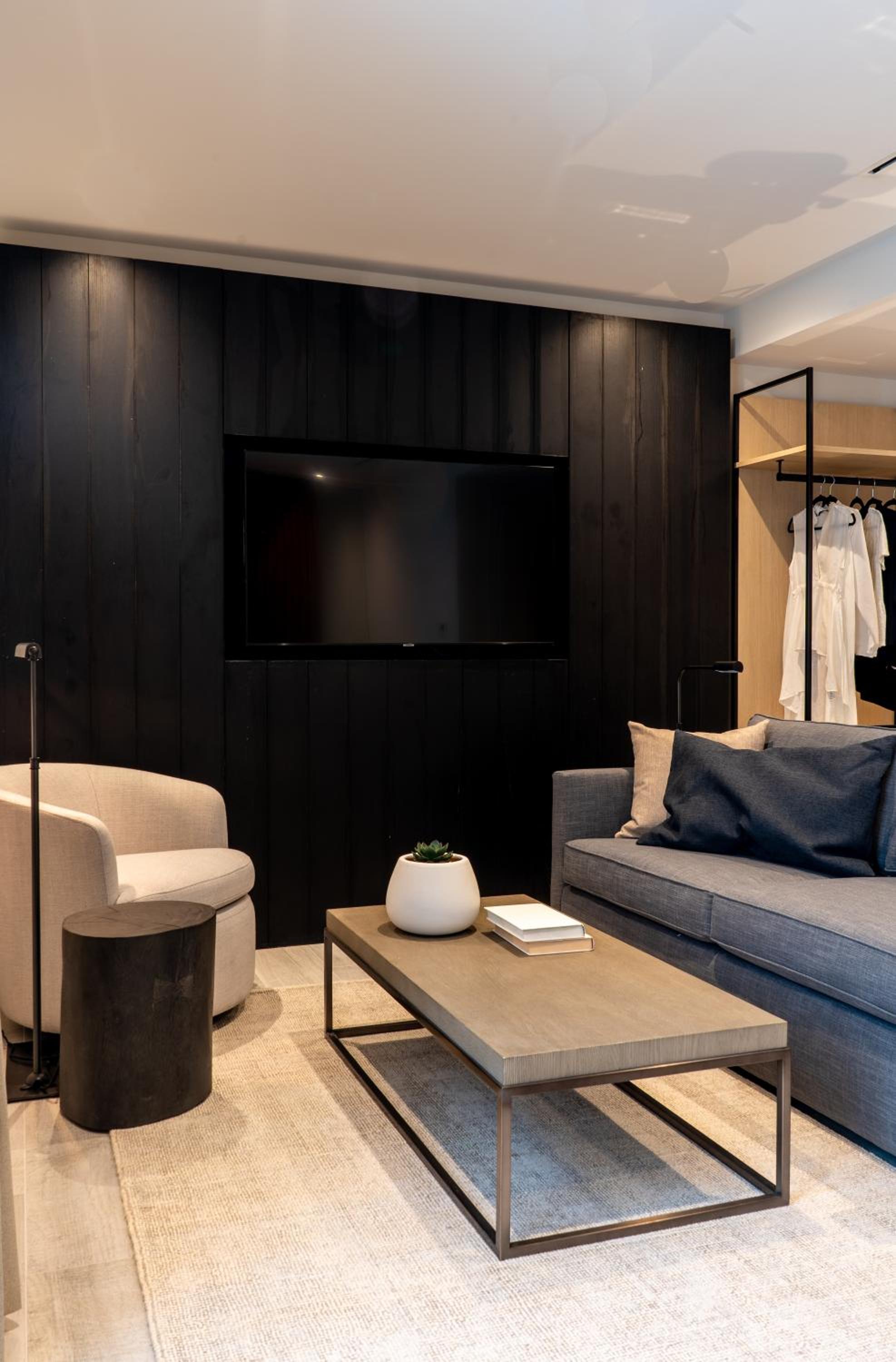 King Suite - Photo 9