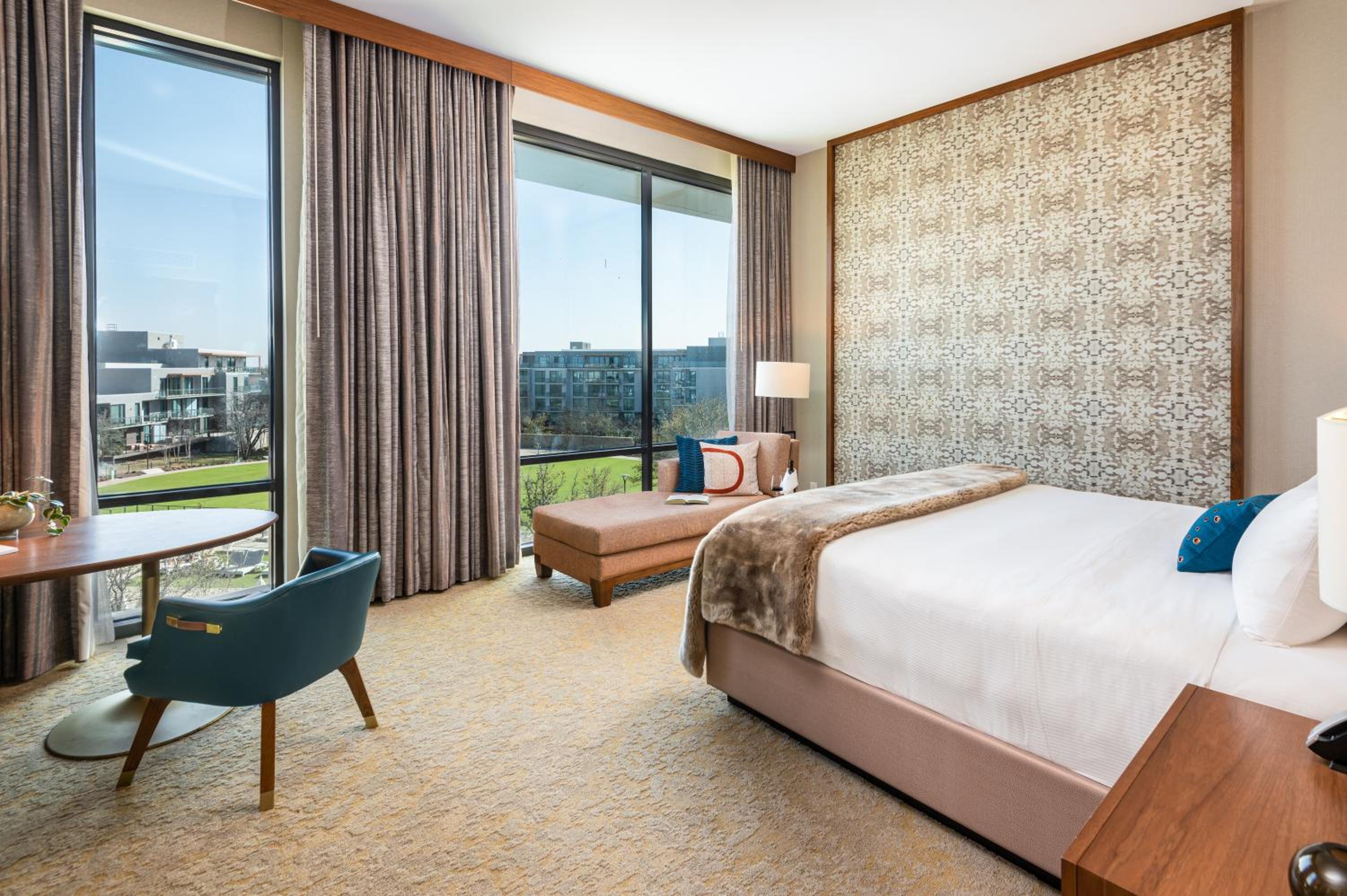 Corner King Room - Photo 4