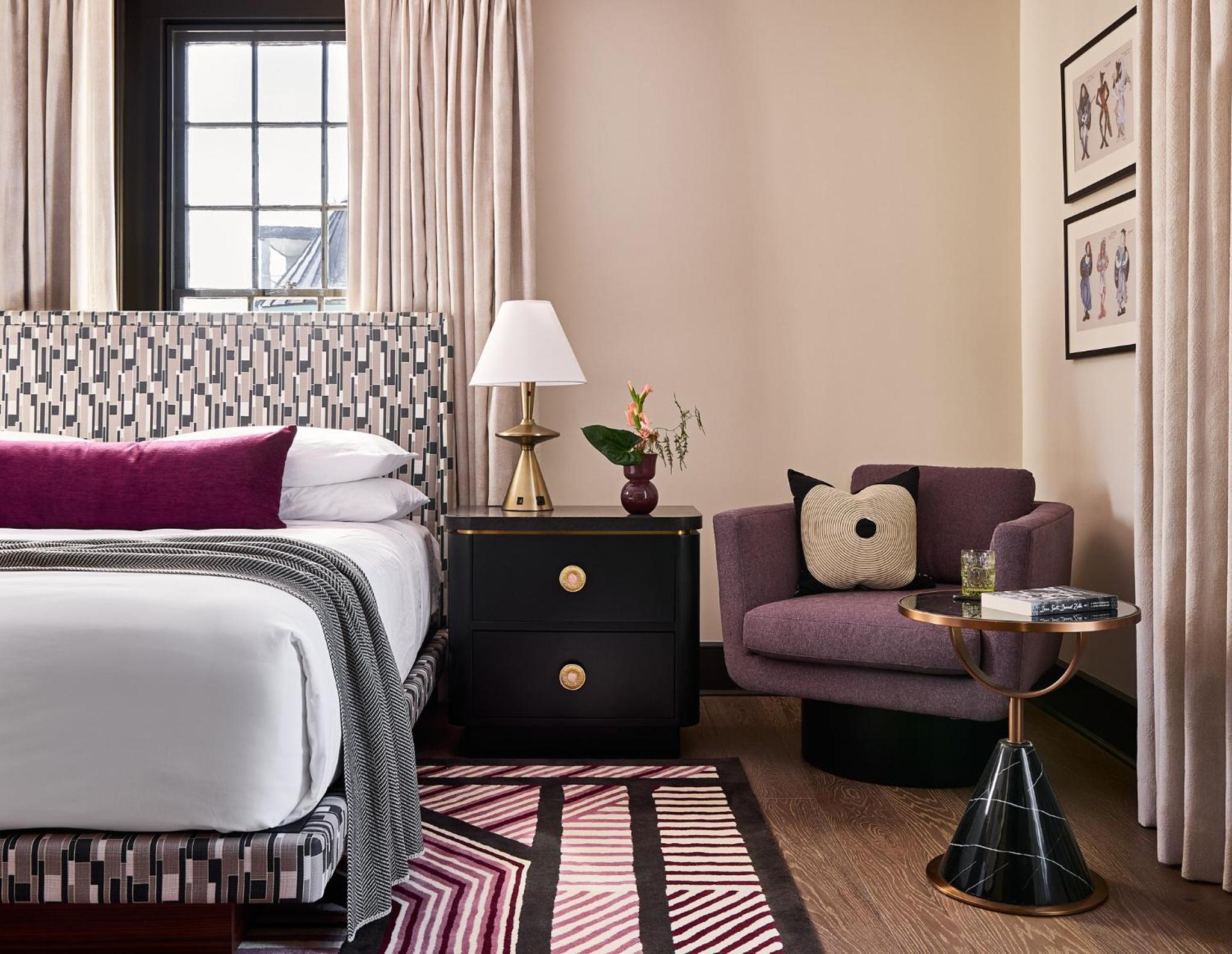 Deluxe King Room