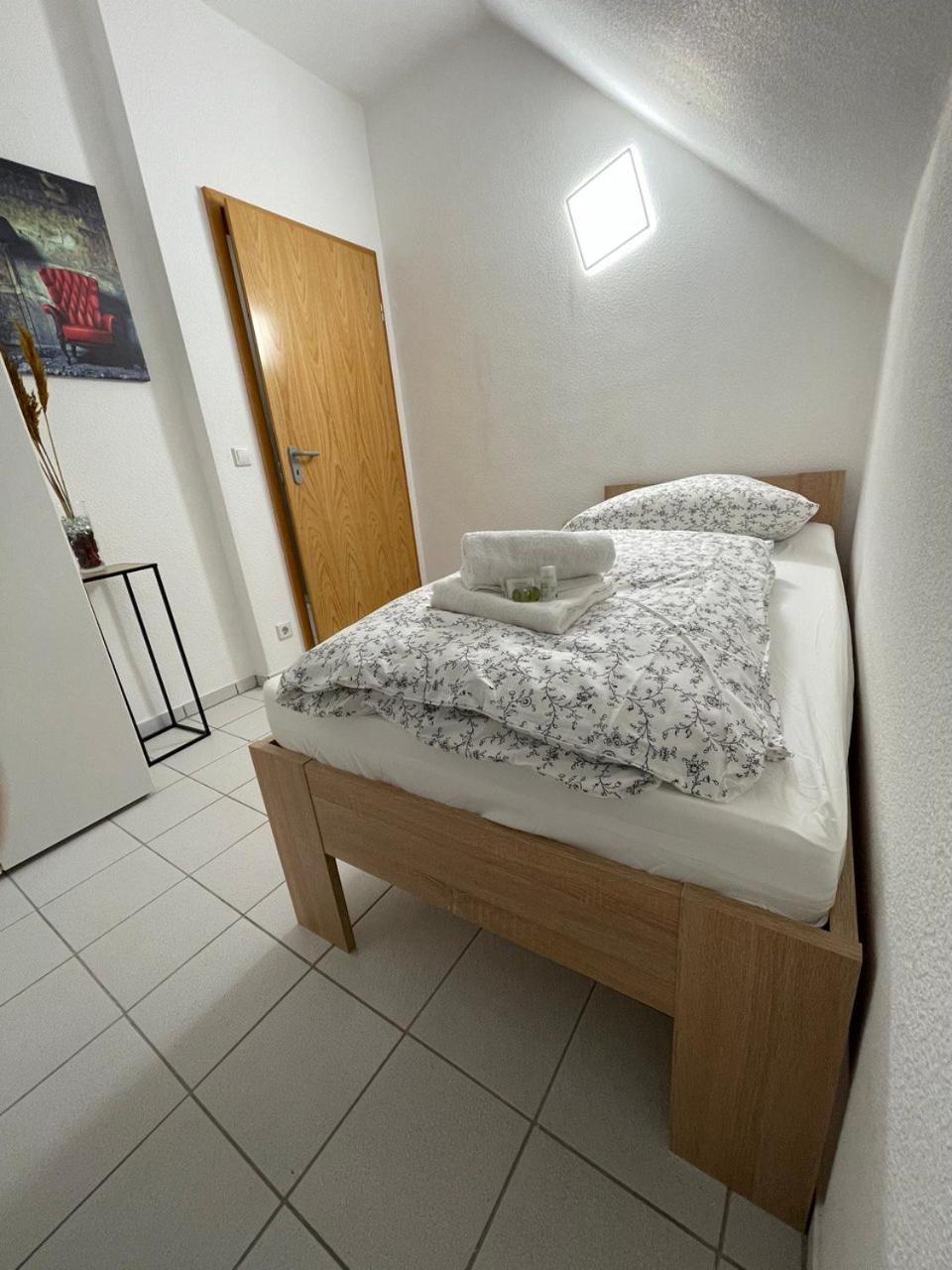 Single Room photo 1