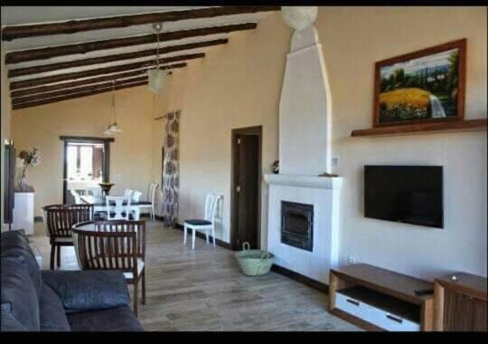 Casa de cinco habitaciones