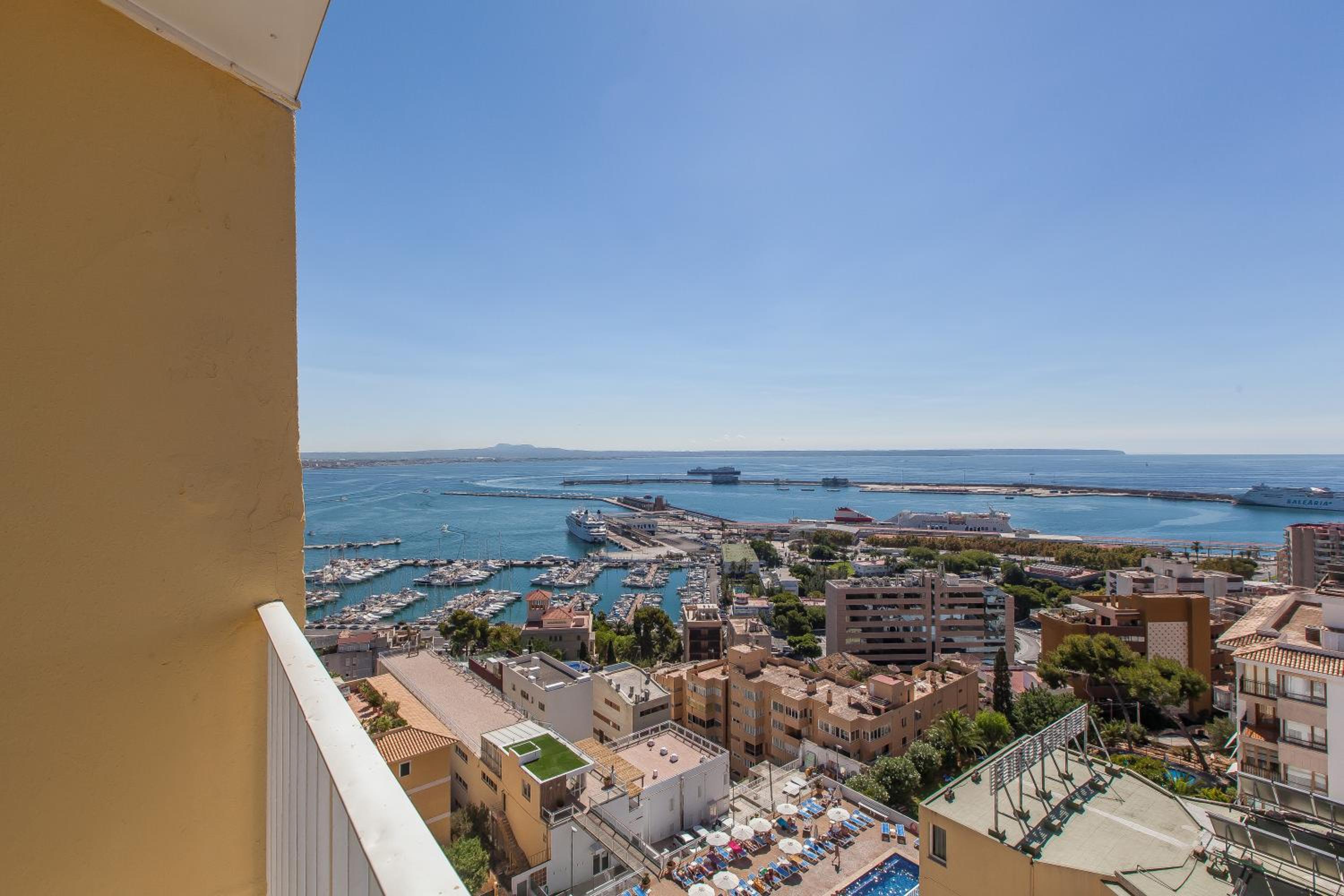 Superior Double or Twin Room with Sea View