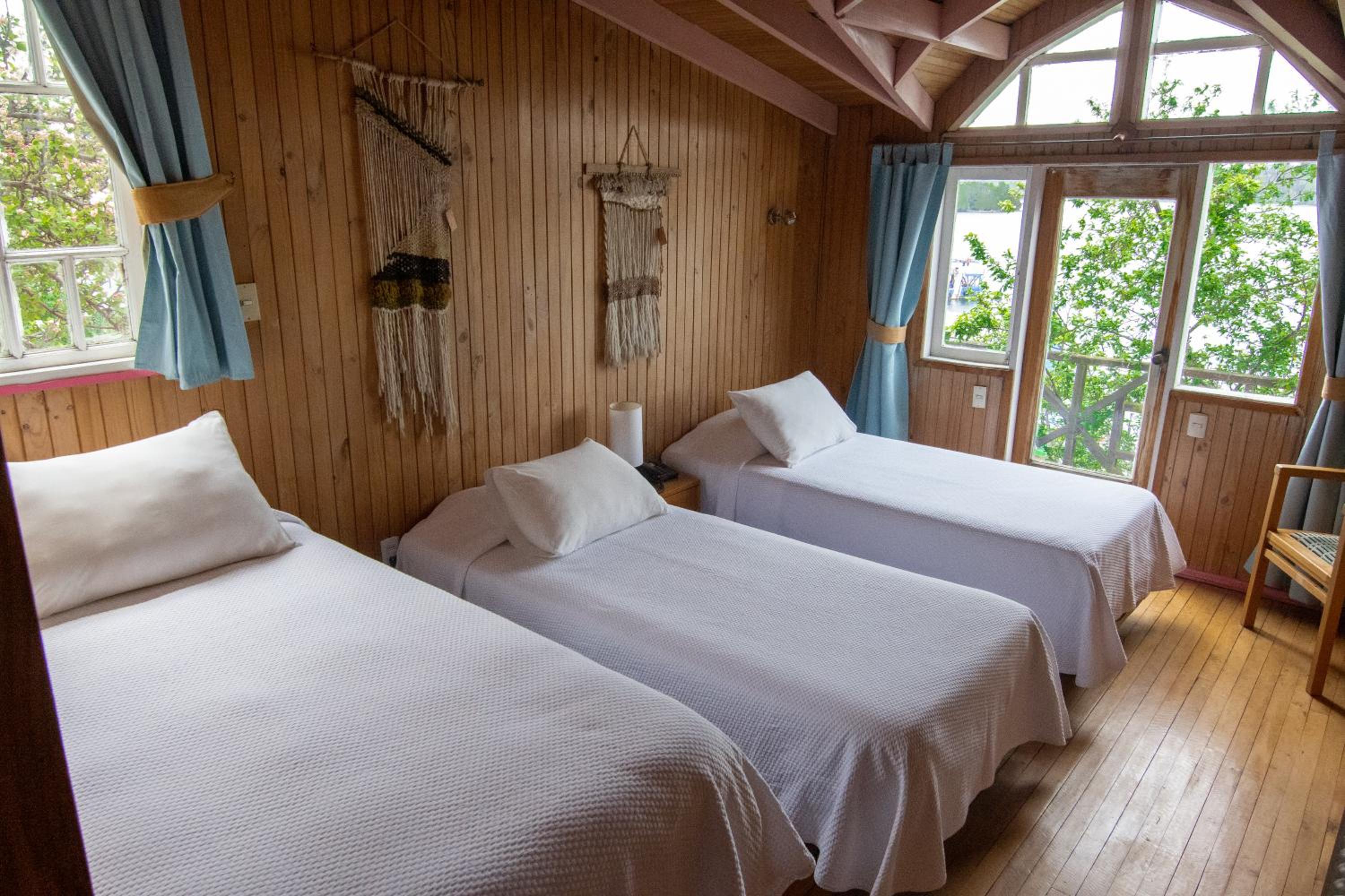 Triple Room with Sea View