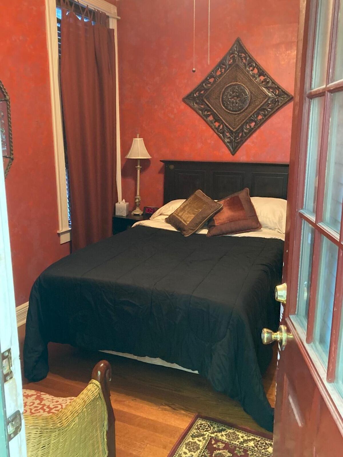 Standard Double Room - Photo 1