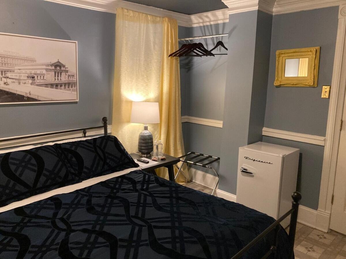 Double Room with Private Bathroom - Photo 15