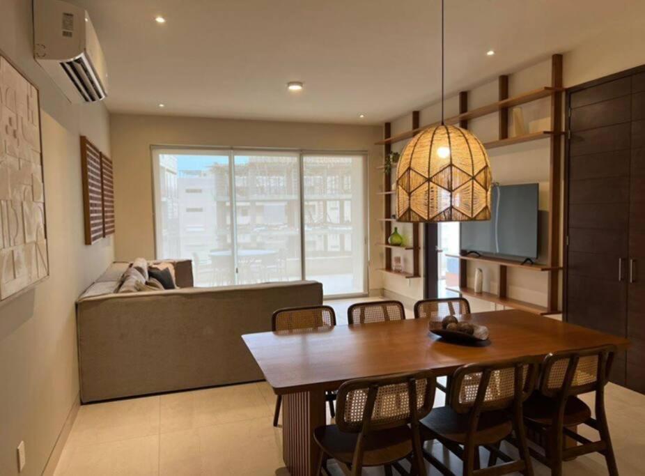 Three-Bedroom Apartment photo 1