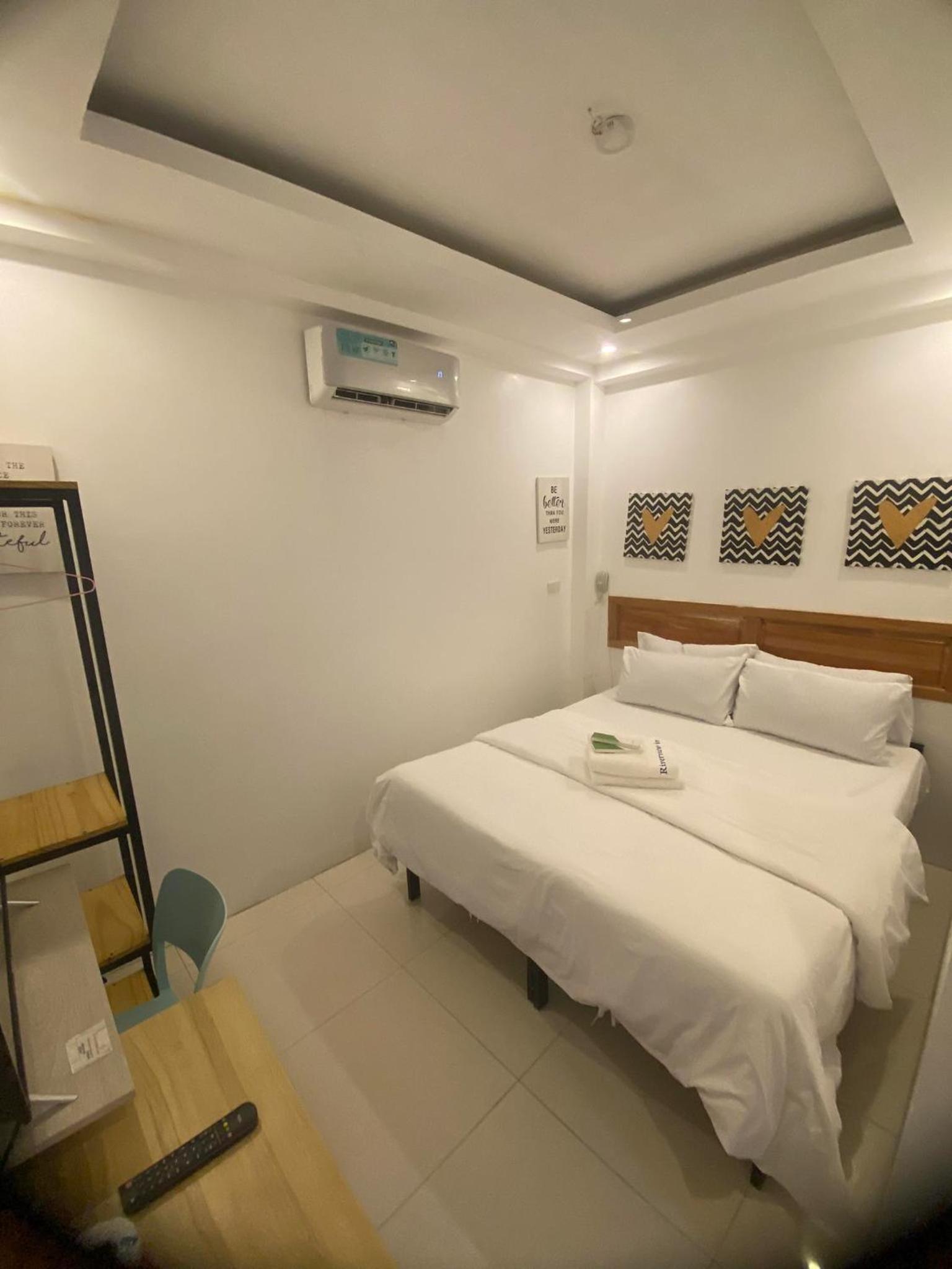 Deluxe Double Room - Photo 1