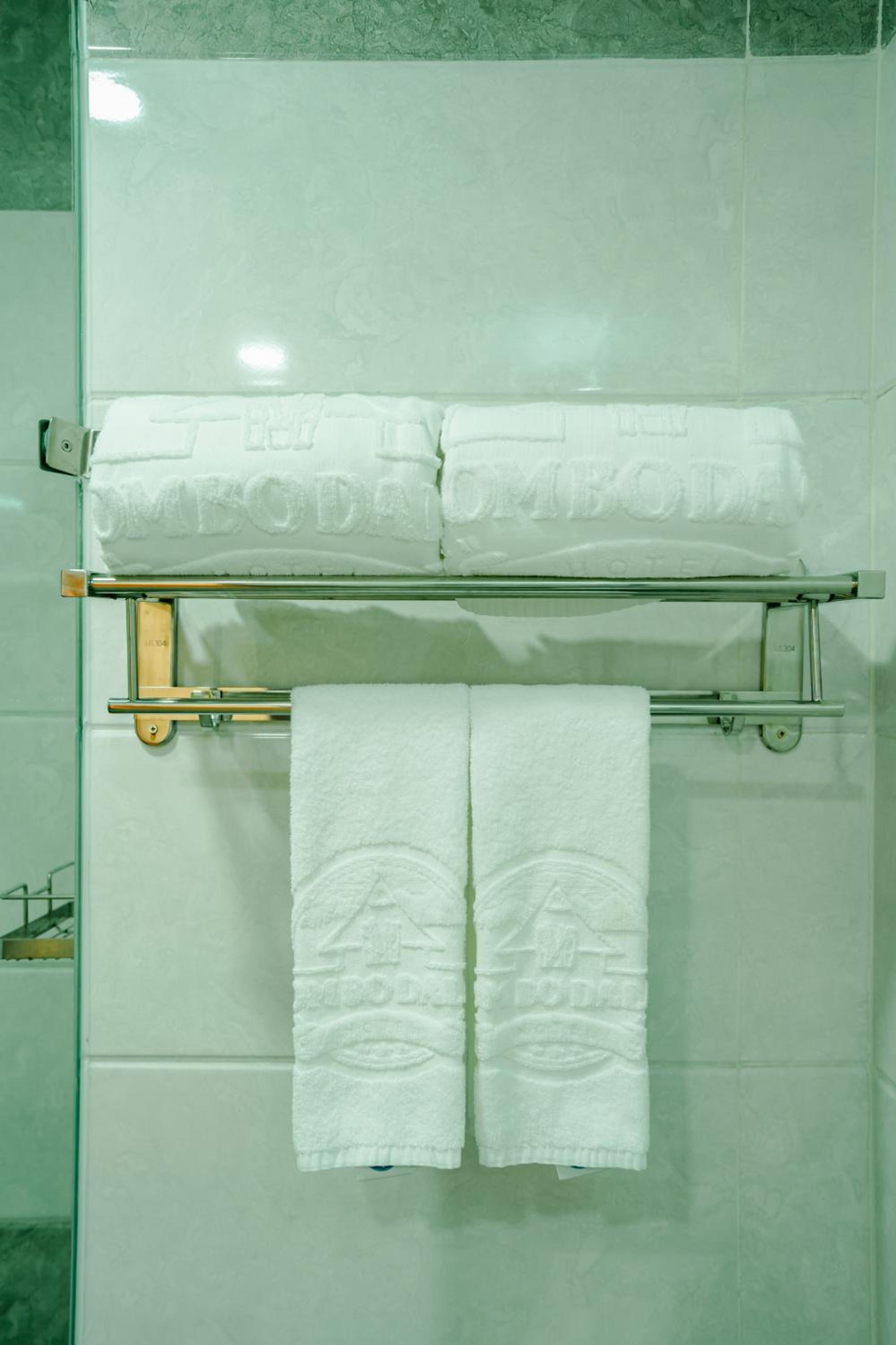Superior King Room - Photo 32