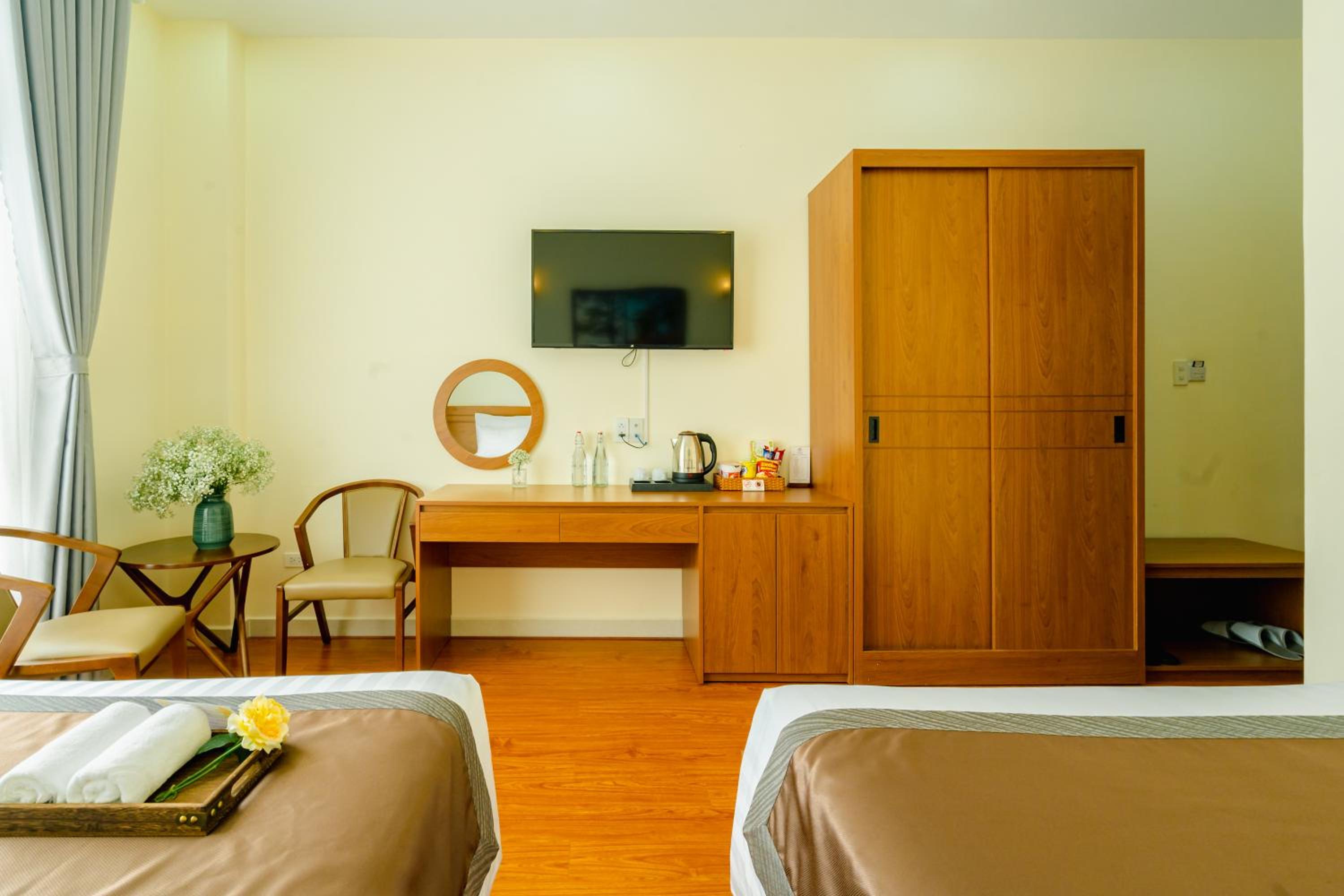 Standard Twin Room - Photo 5