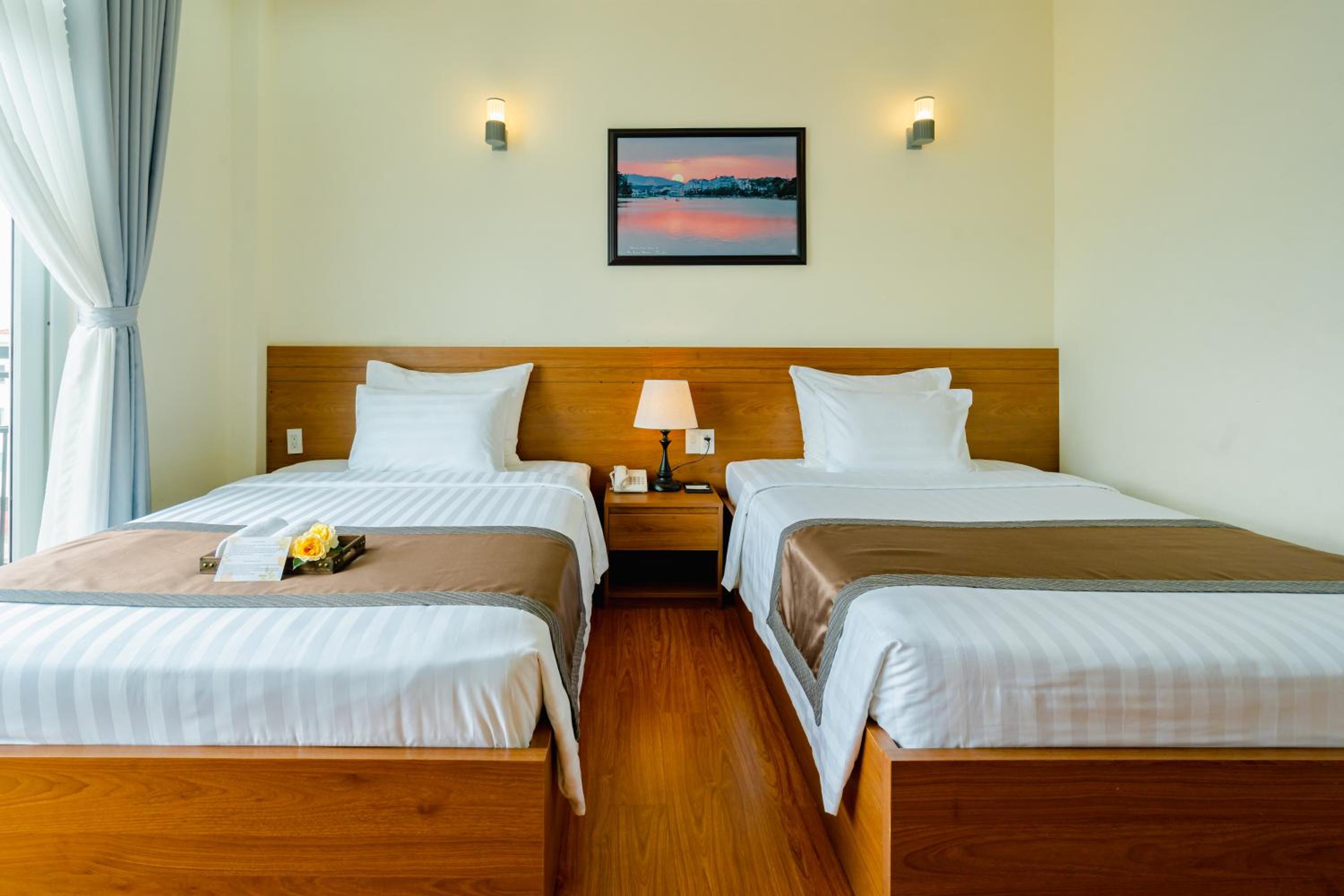 Superior Twin Room - Photo 8