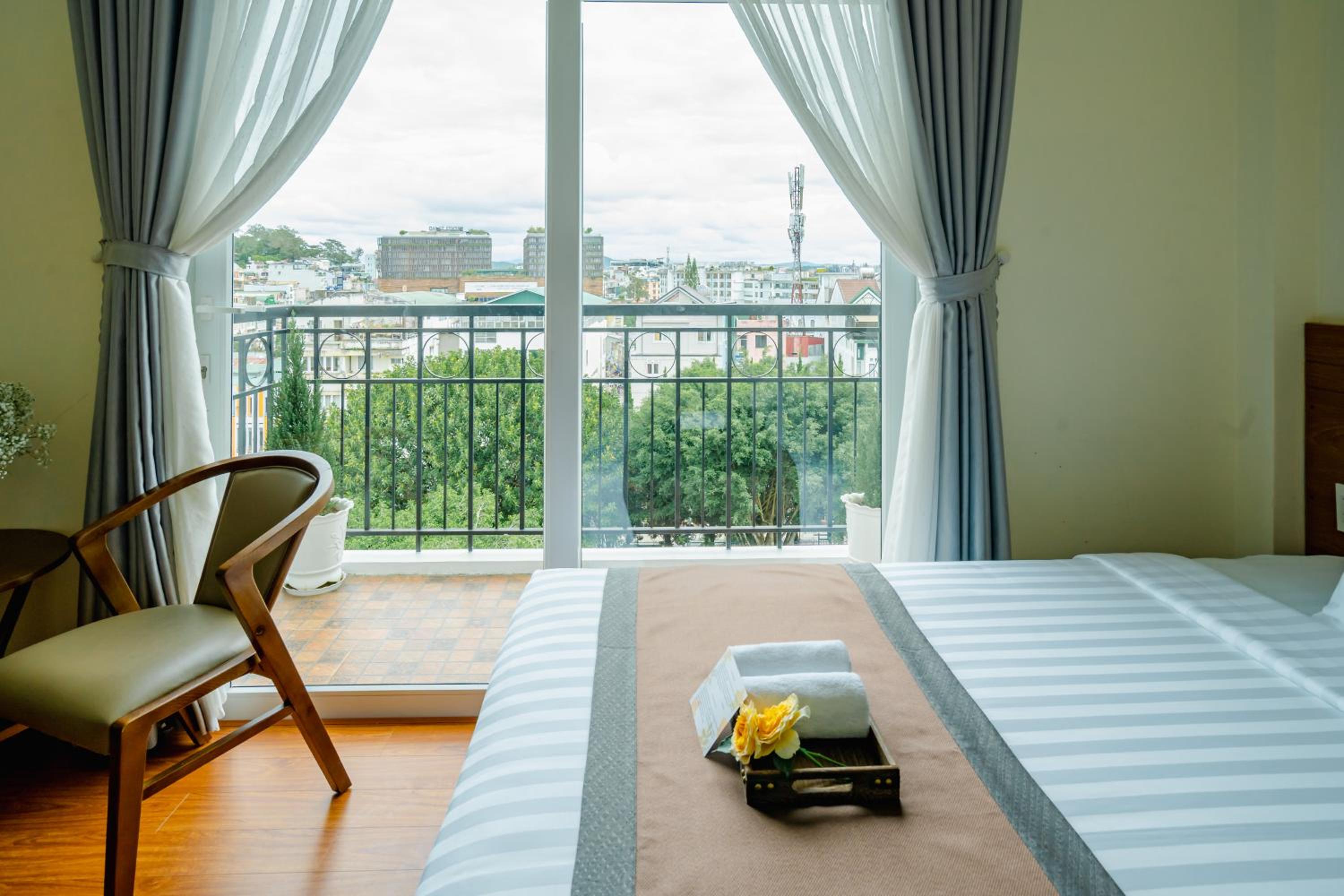 Superior Twin Room - Photo 16