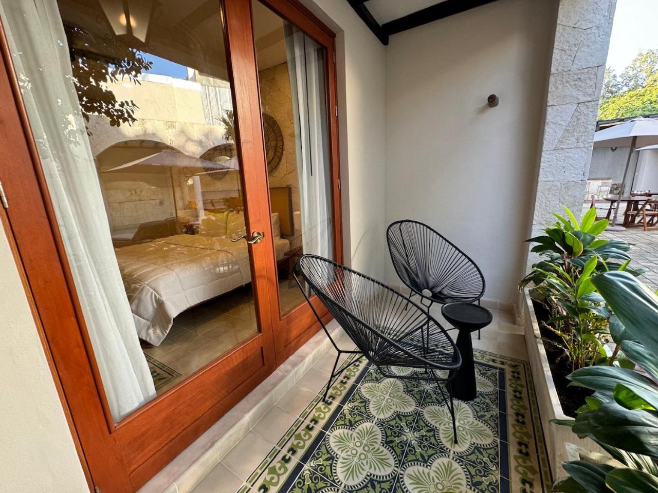 Deluxe Double Room with Extra Bed photo 3