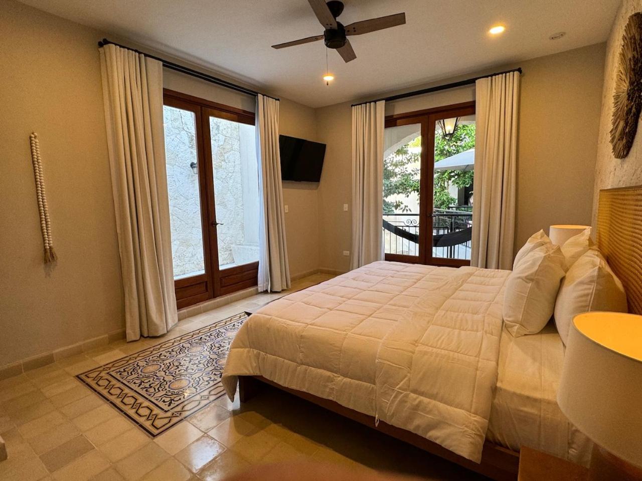 Deluxe Double Room - Photo 1