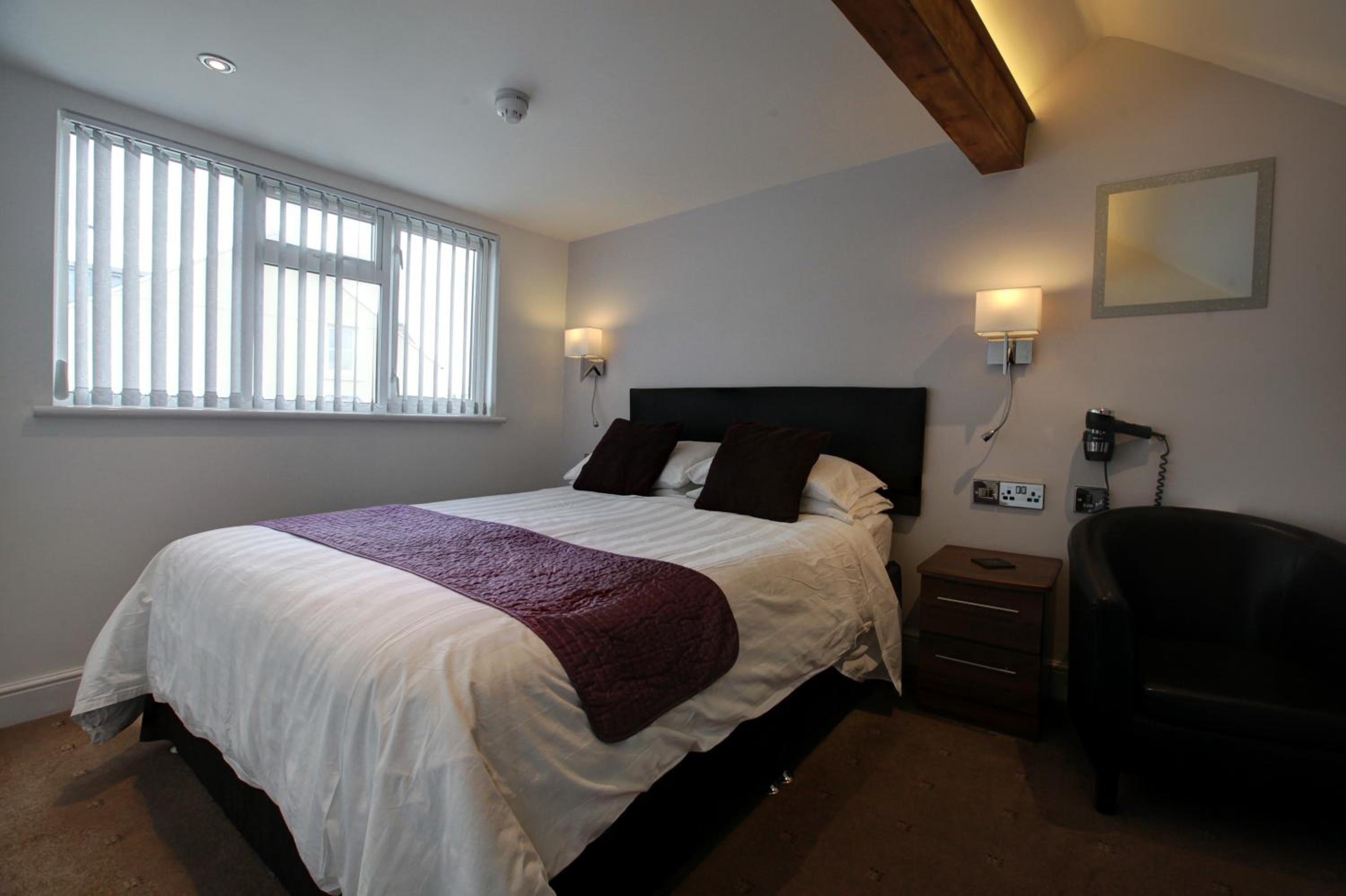 Deluxe King Room with Sea View