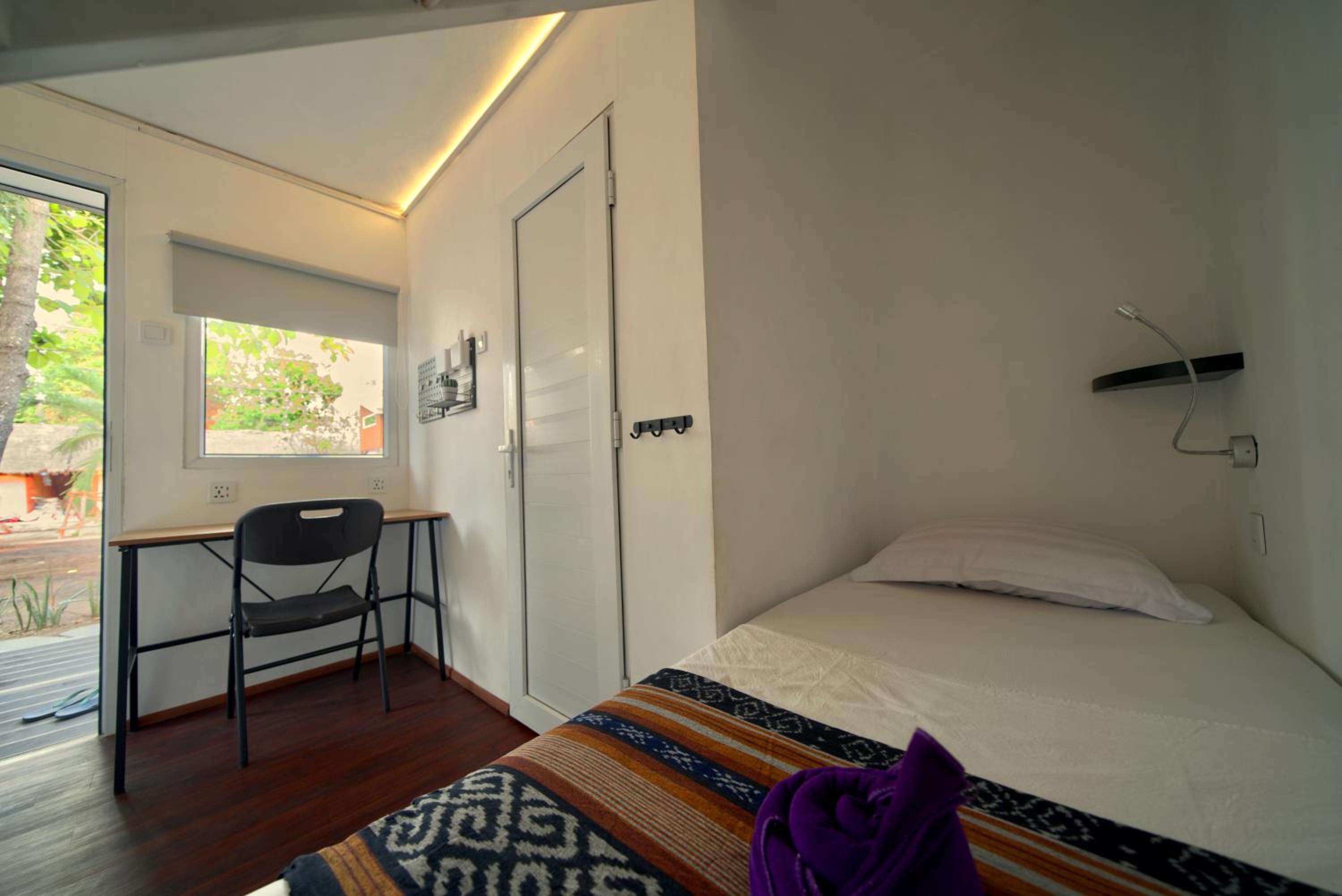 Single Bed in Mixed Dormitory Room photo 3