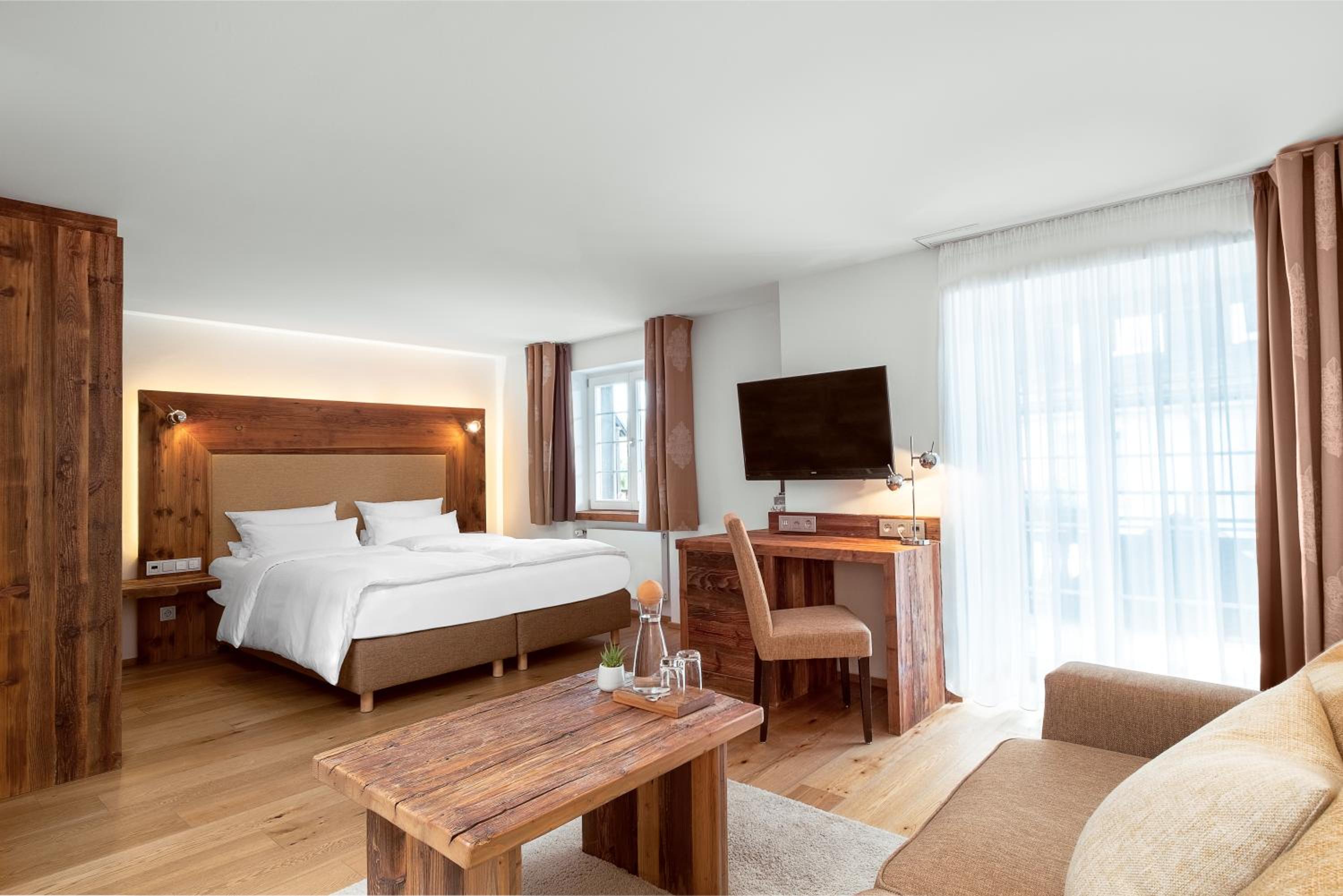 Superior Double Room with Balcony