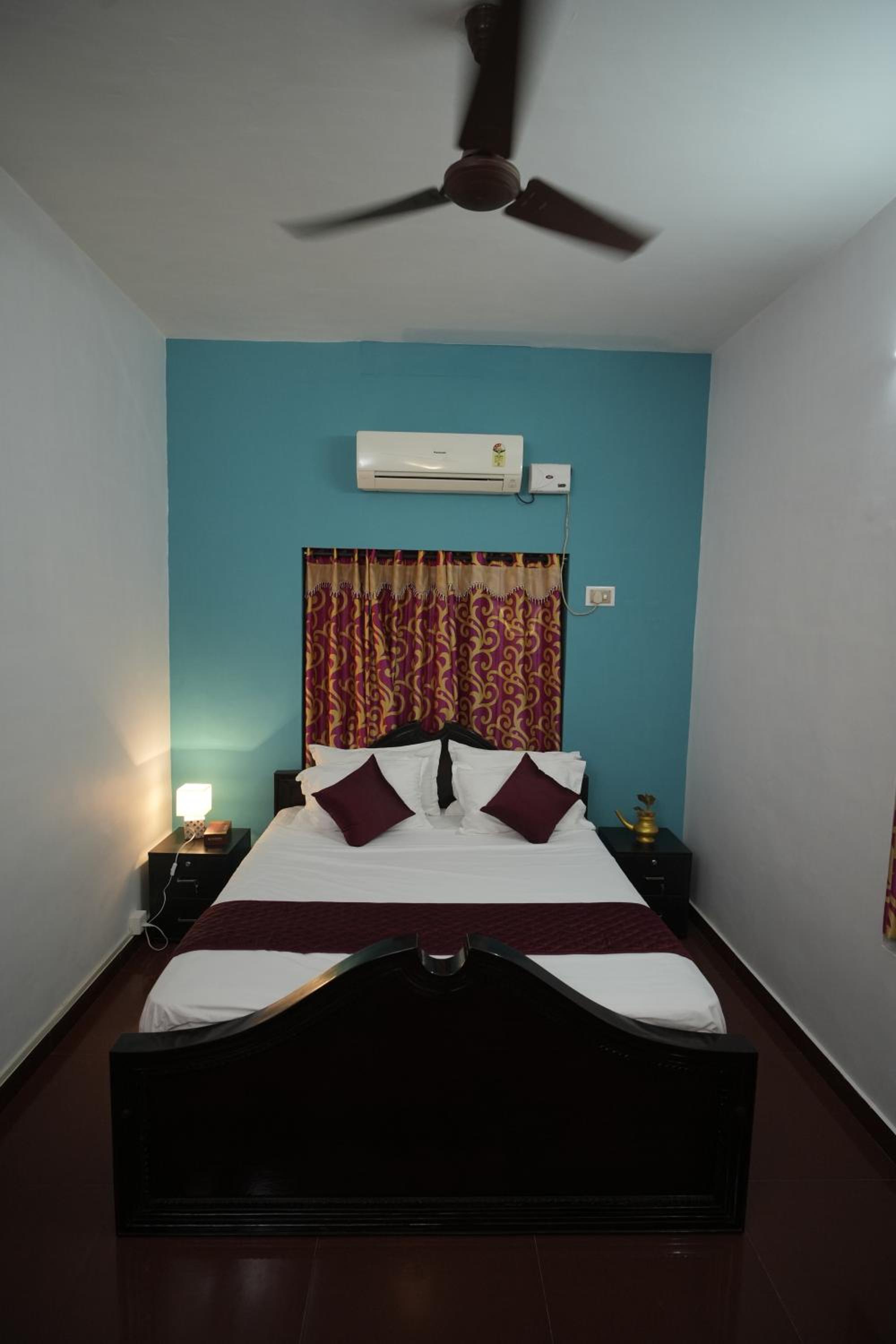 Deluxe Double Room photo 2