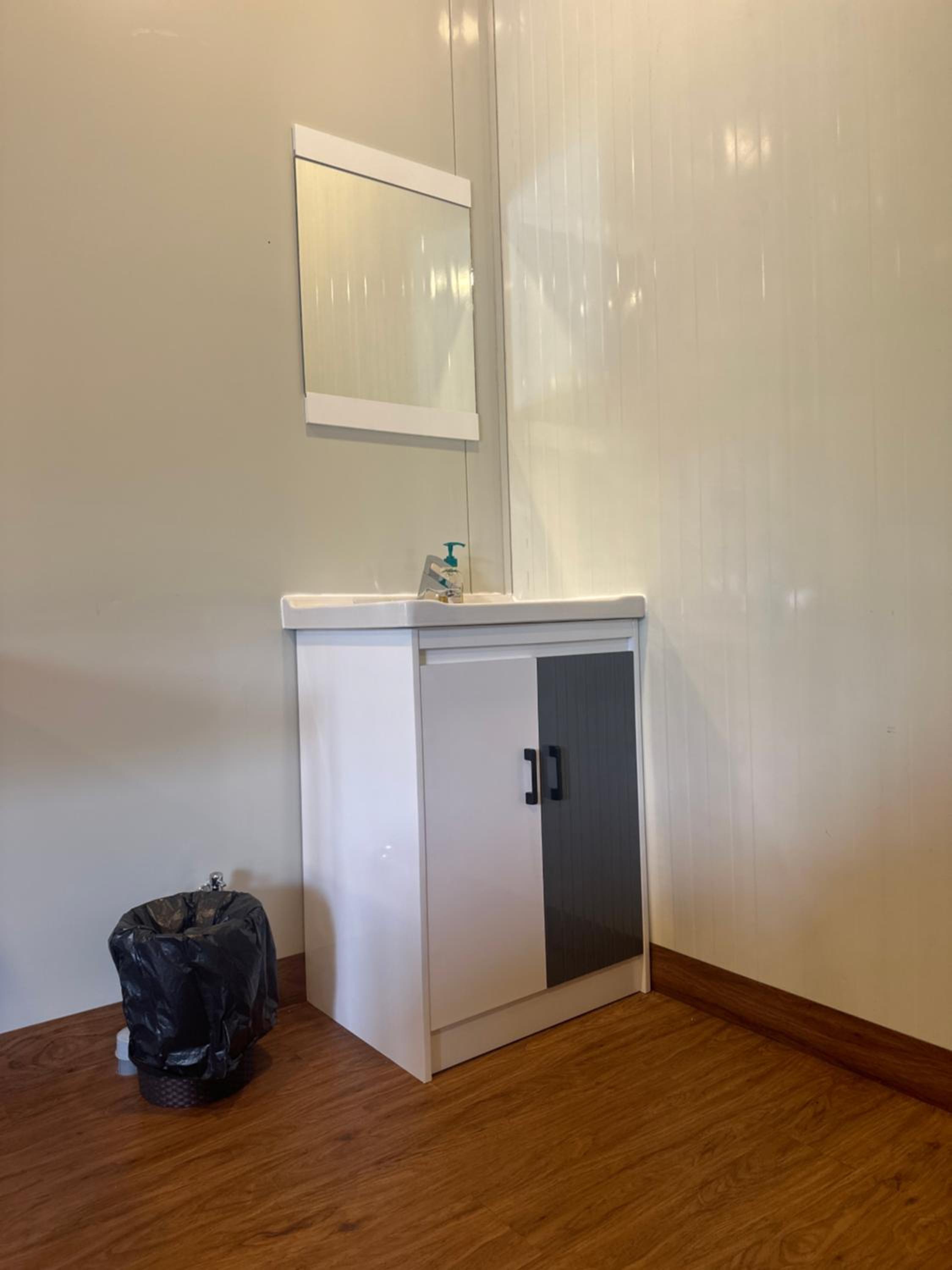 Studio Apartment photo 3