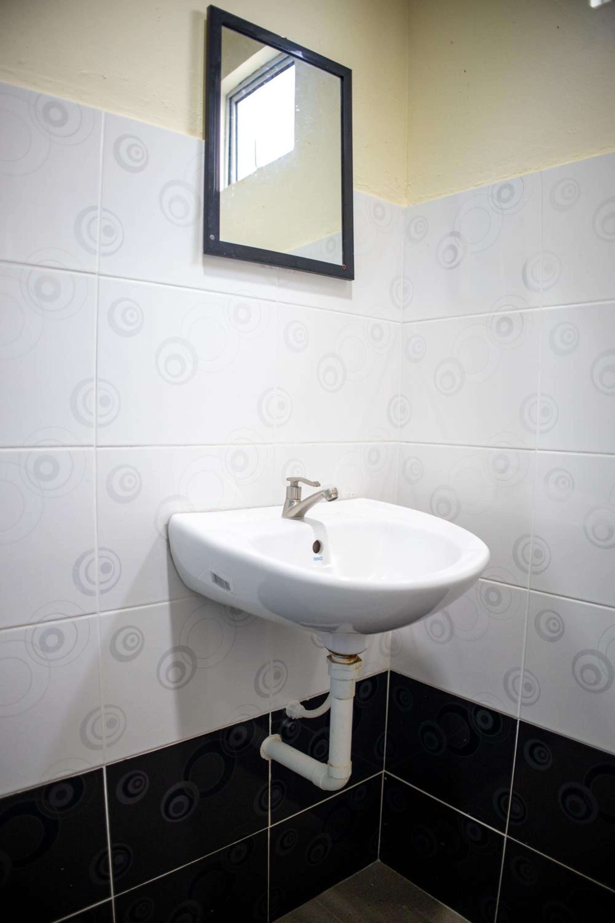 Deluxe Triple Room - Photo 18