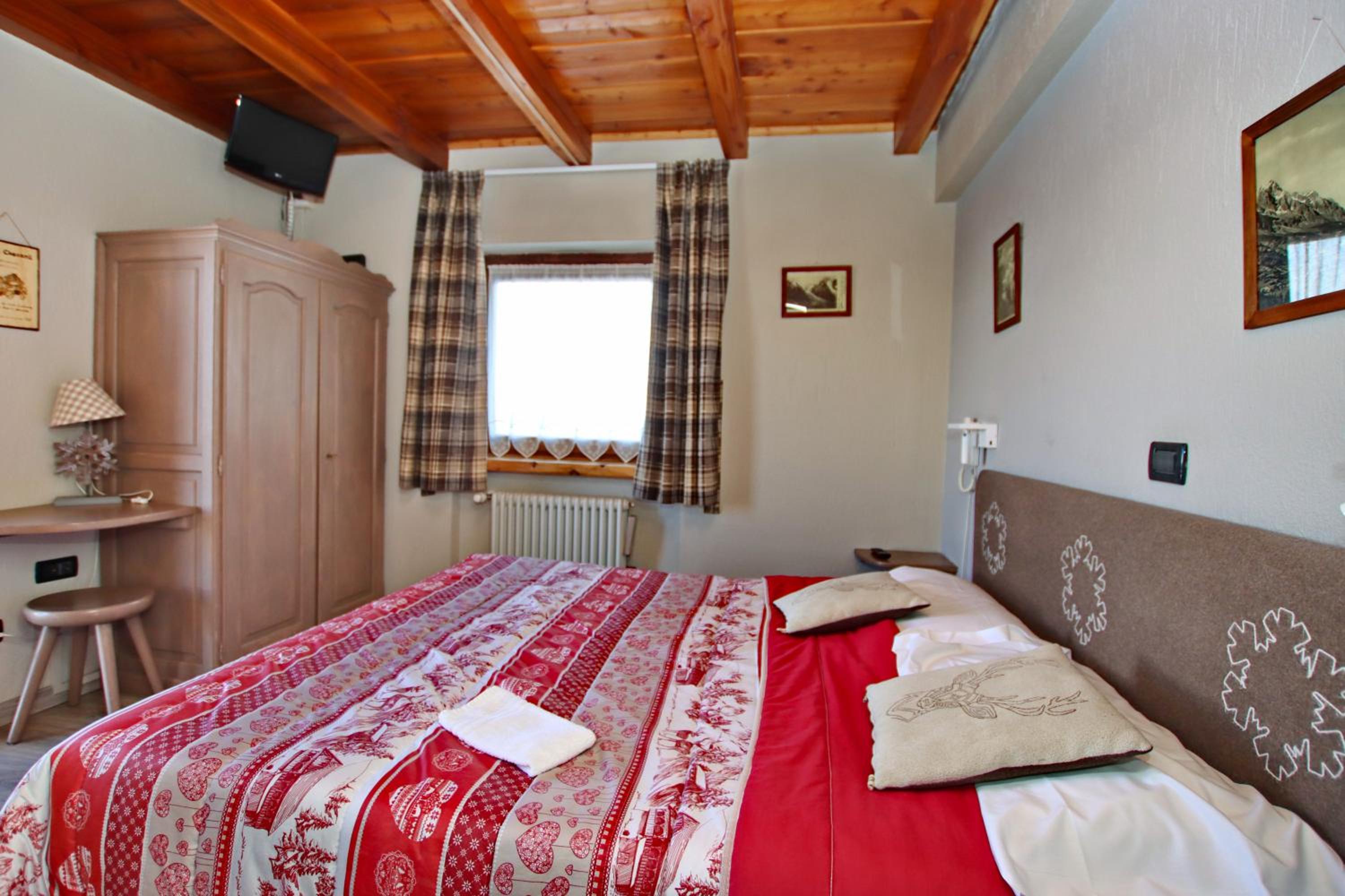 Double Room - Photo 23
