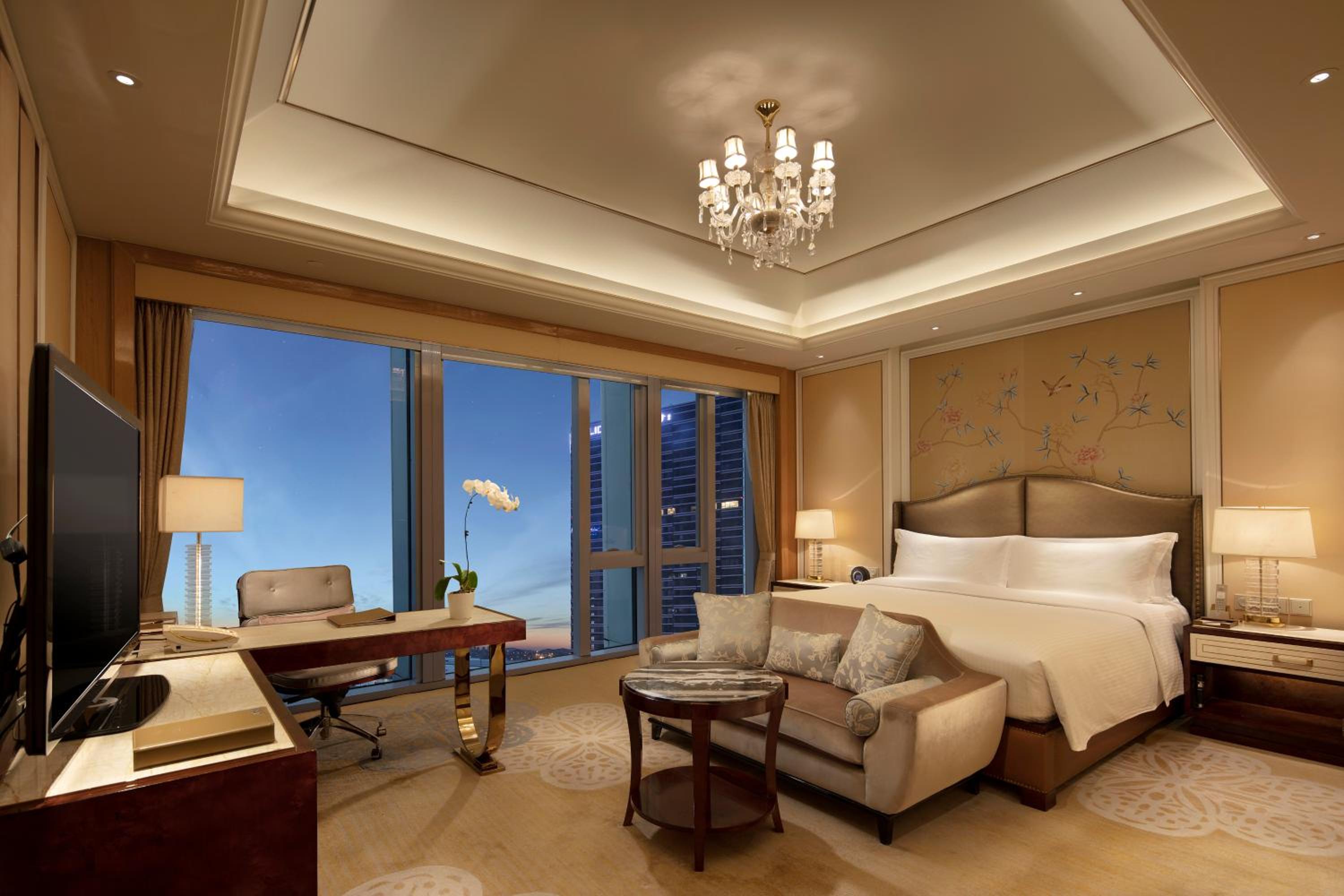 Executive King Room - Lounge Access - Photo 1