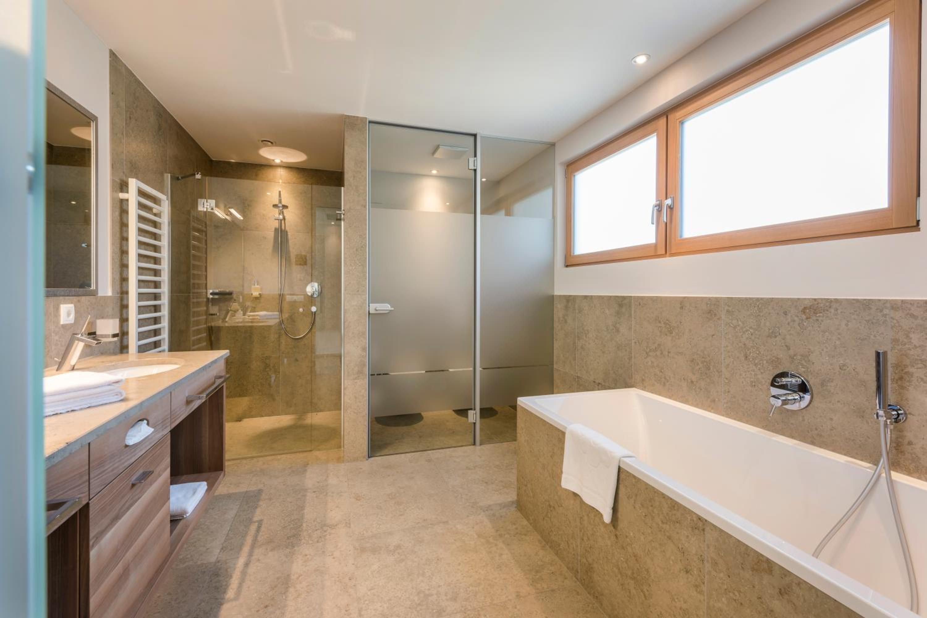 Suite with Finnish Sauna