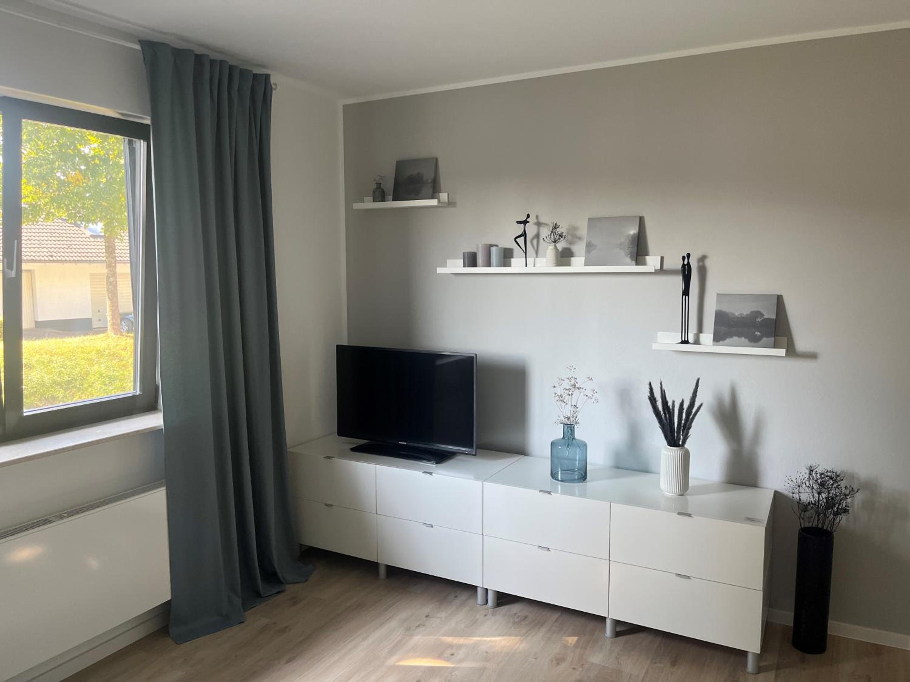 One-Bedroom Apartment (Annex) photo 2