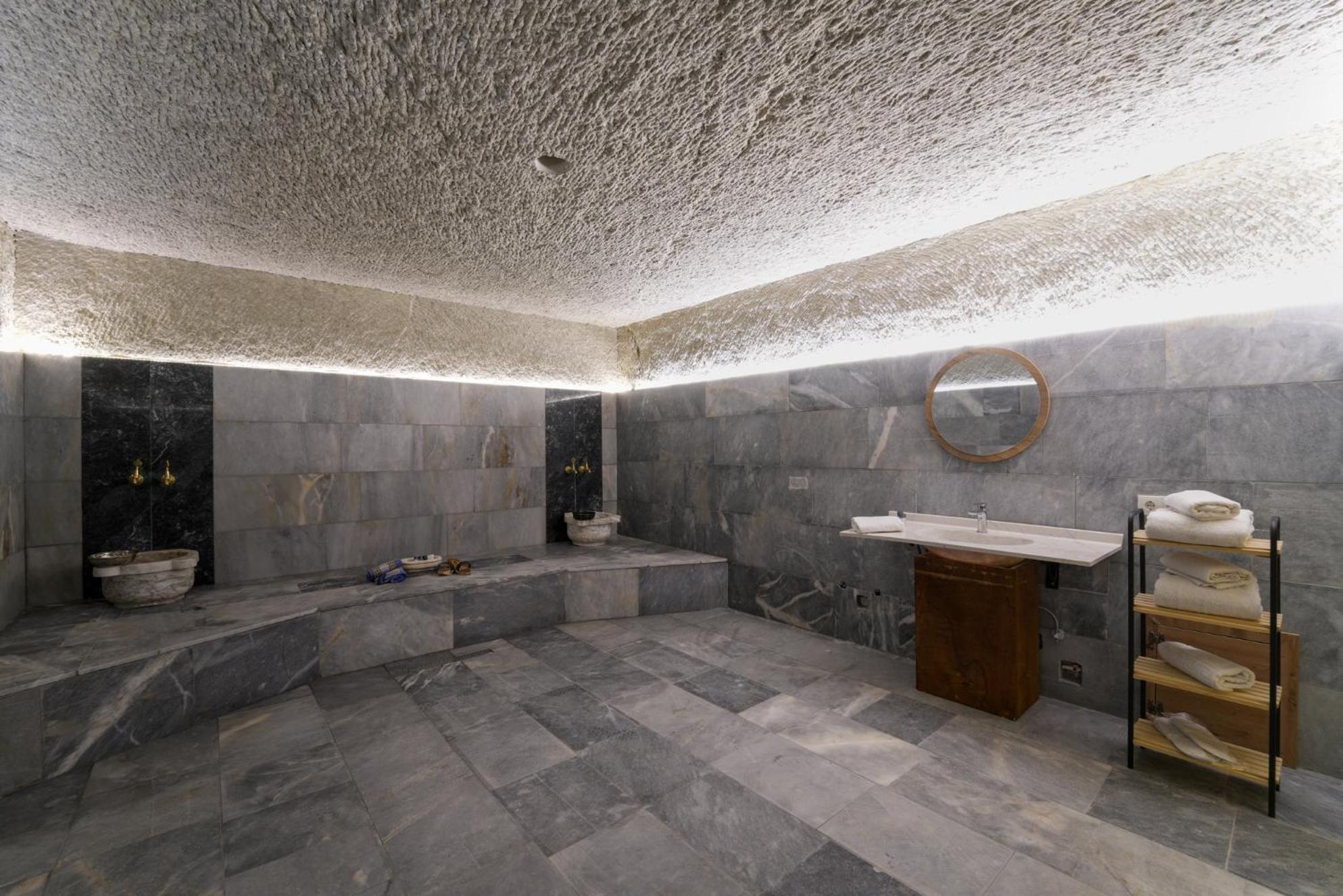 Family Suite - Photo 4