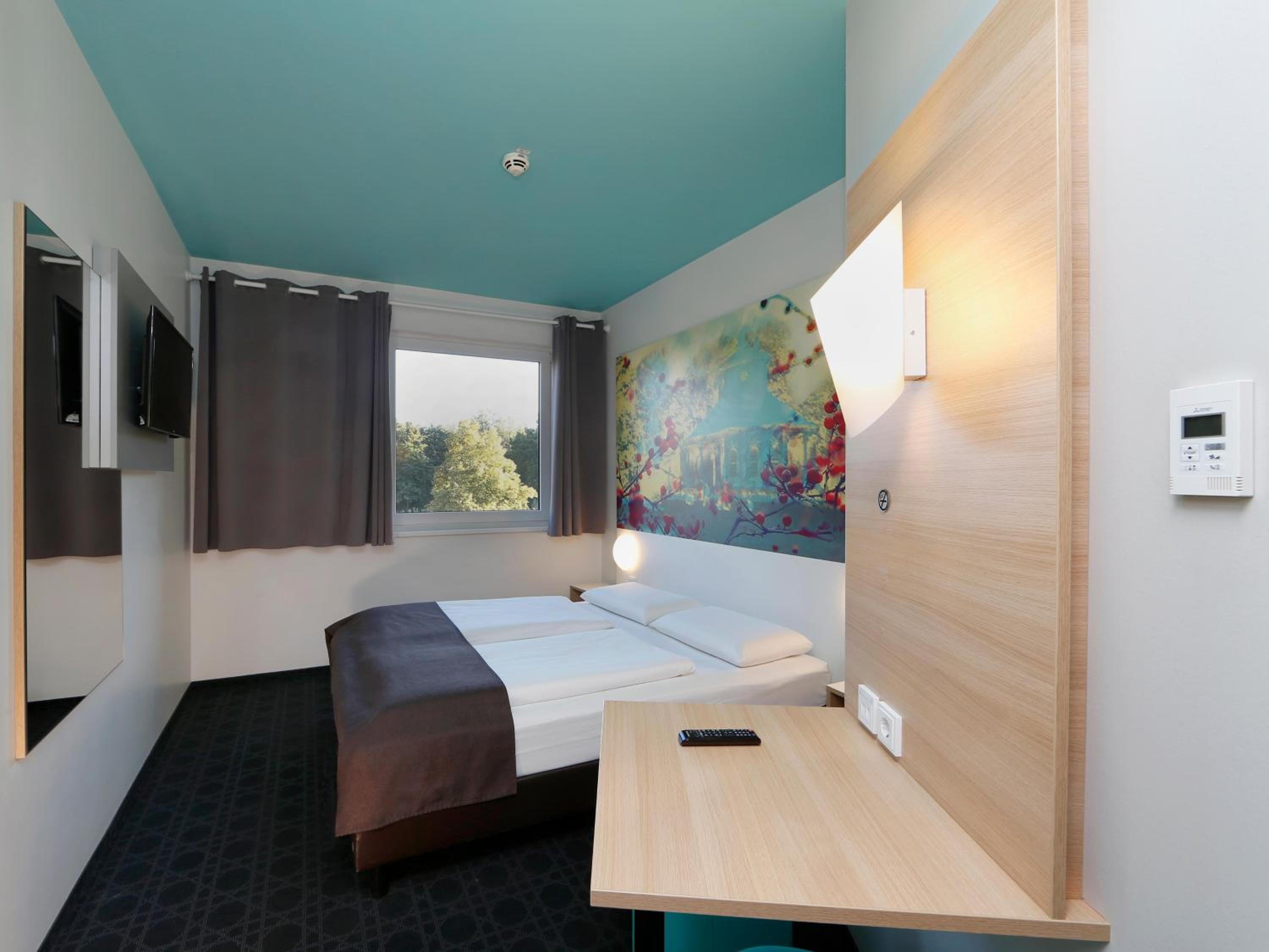 Double Room - Photo 2