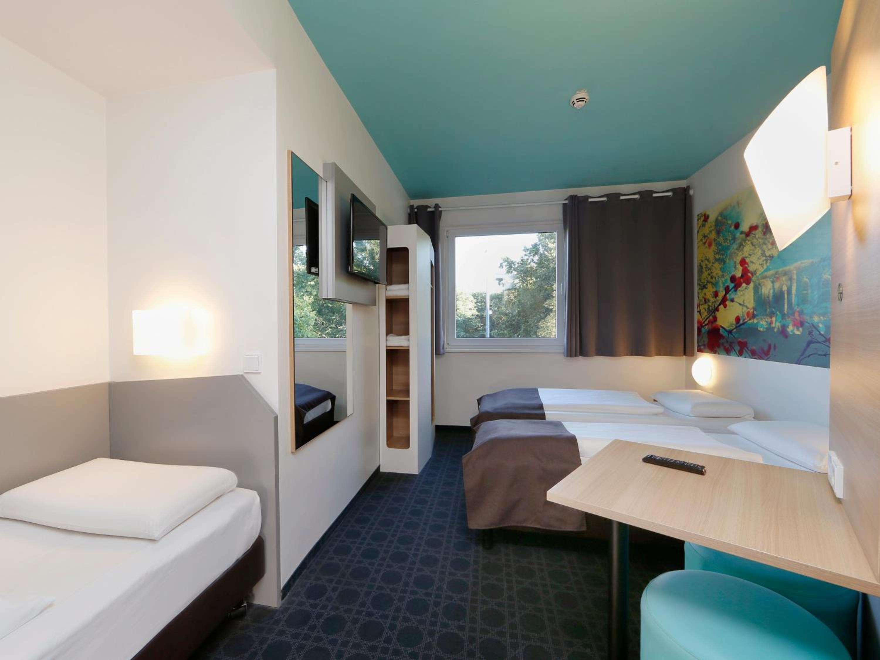 Triple Room - Photo 1