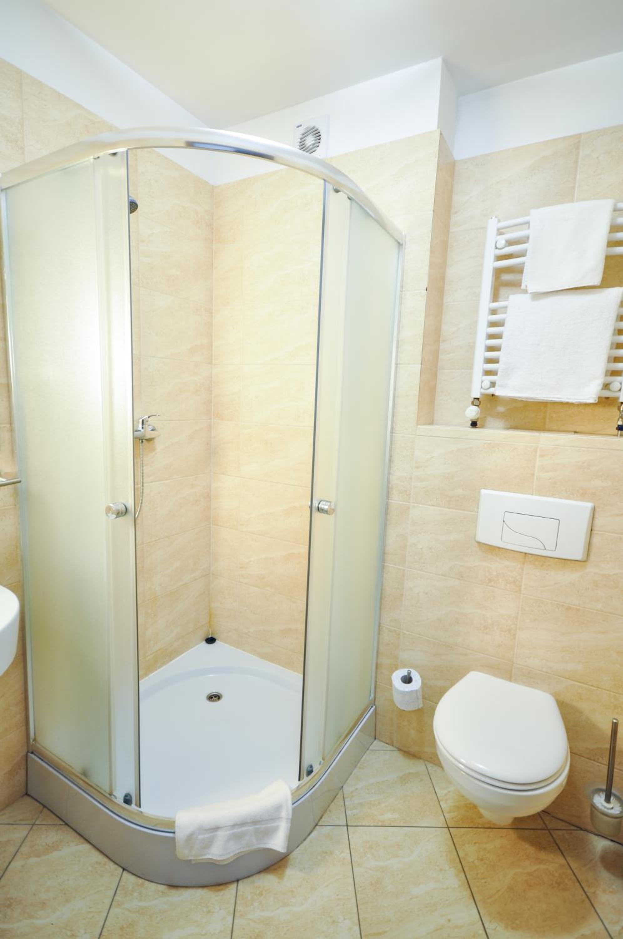 Standard Double Room - Photo 2