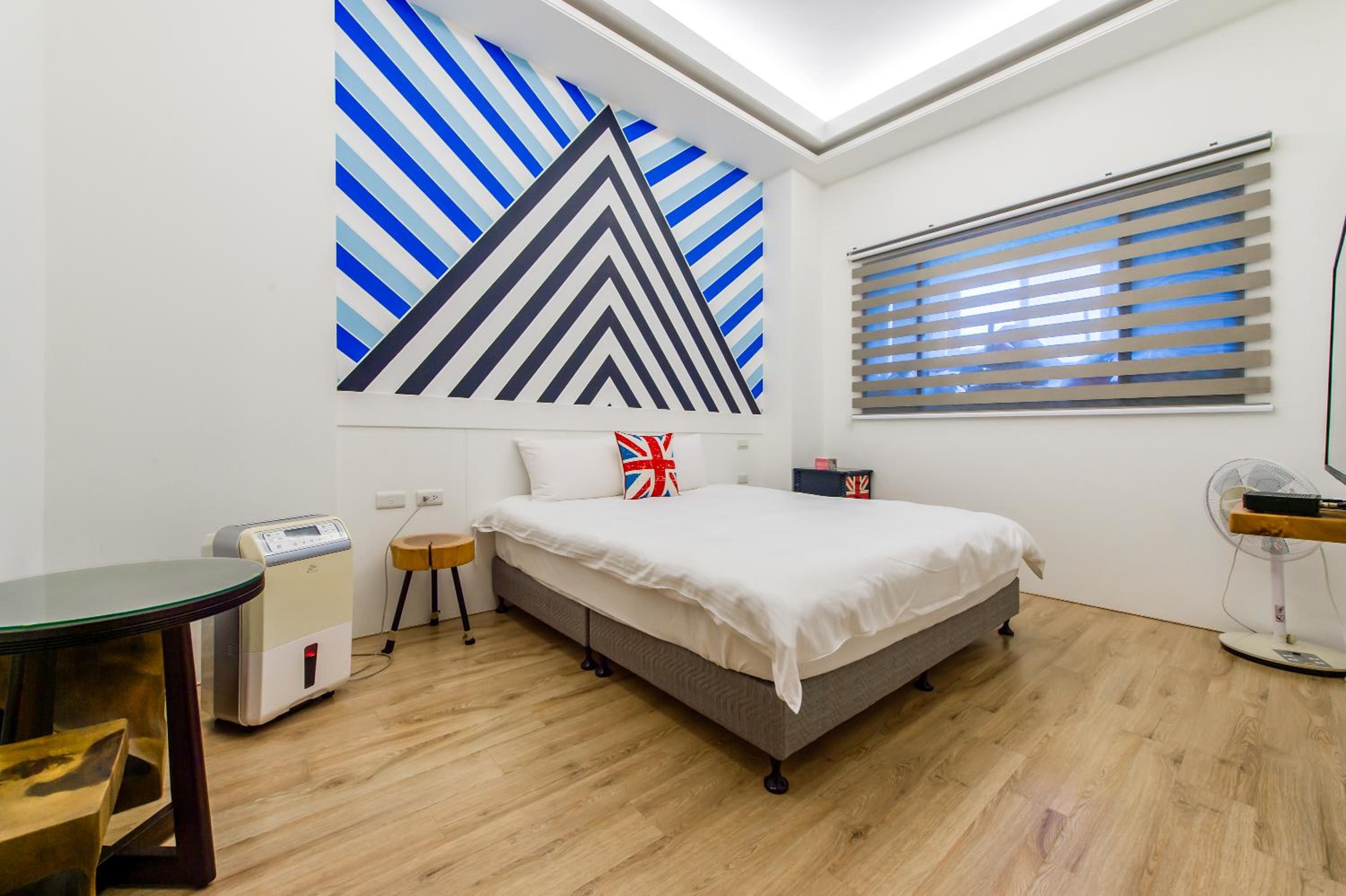 Double Room with Shared Bathroom photo 1