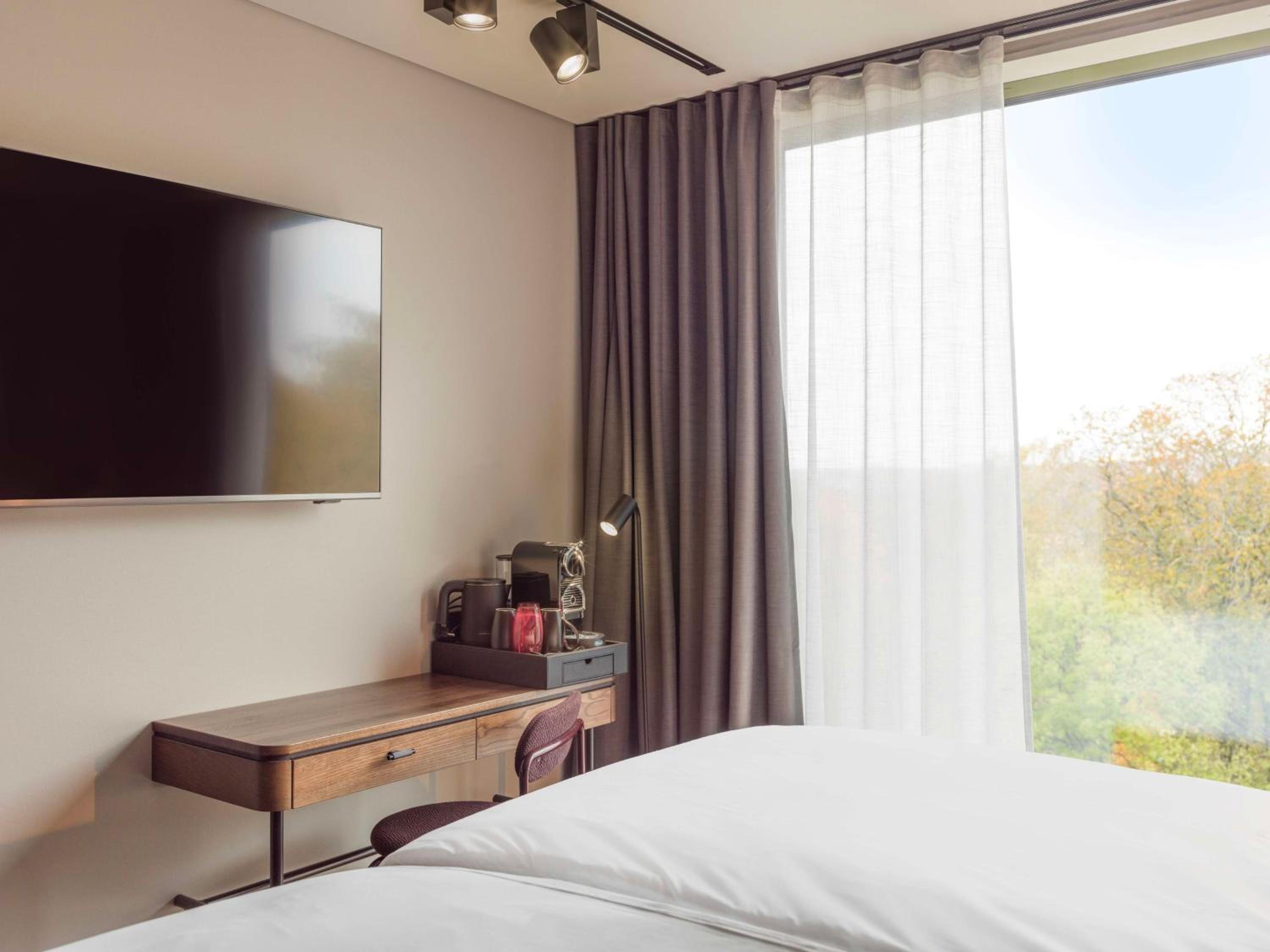 Standard Double or Twin Room - Photo 9