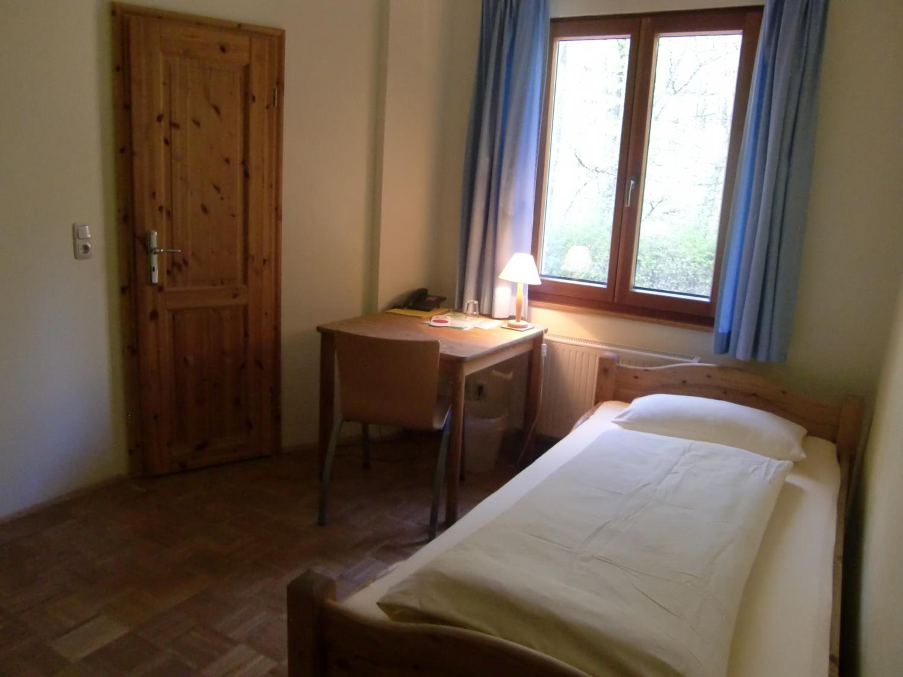 Standard Single Room photo 3