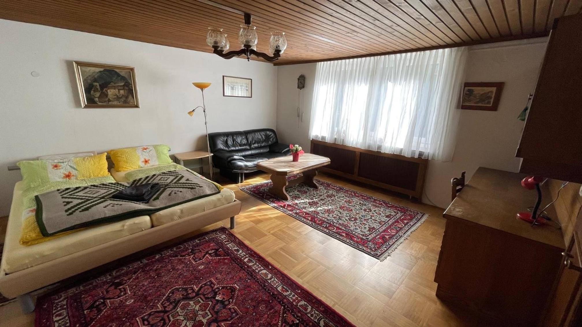 Four-Bedroom House photo 2