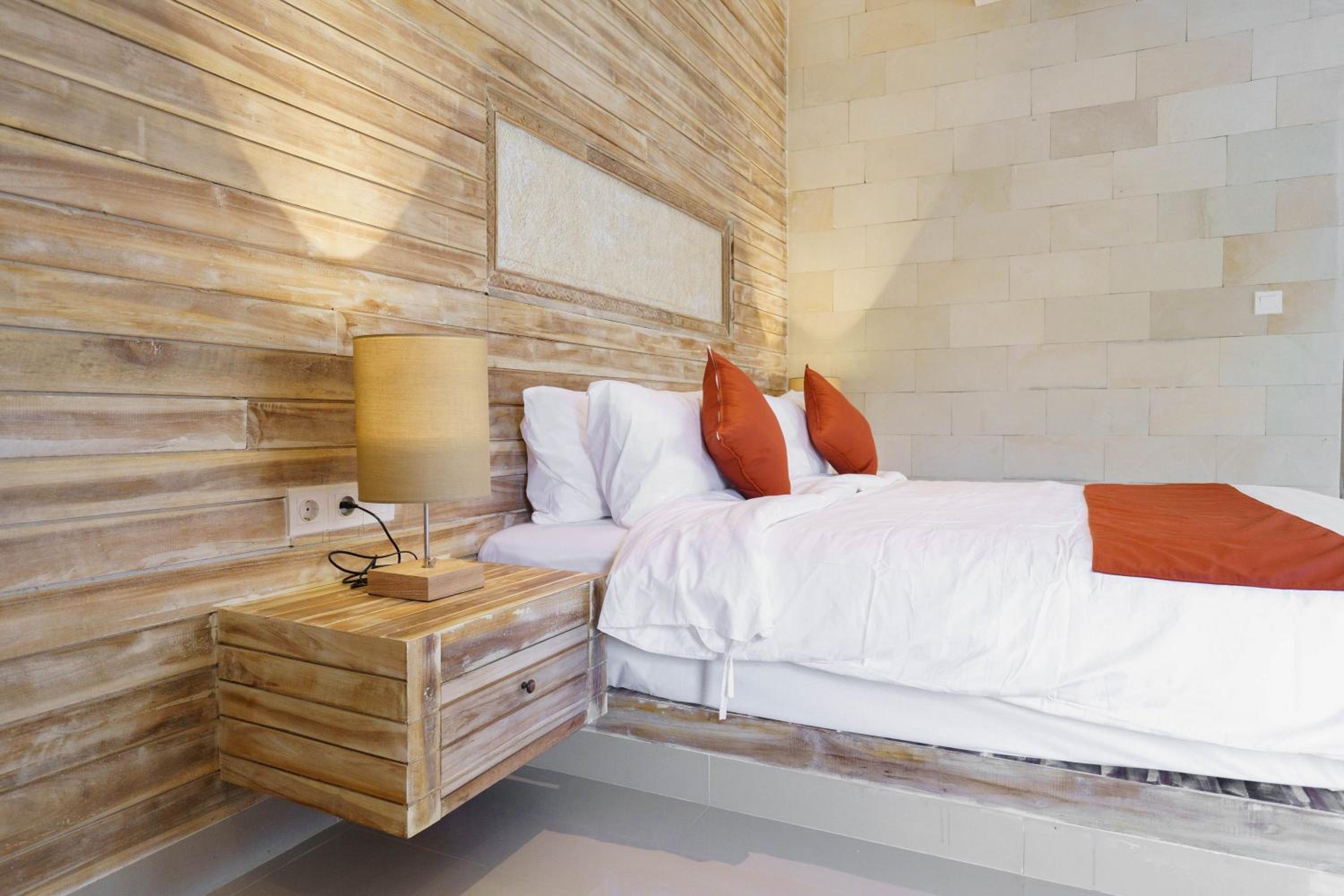 Double Room - Photo 14