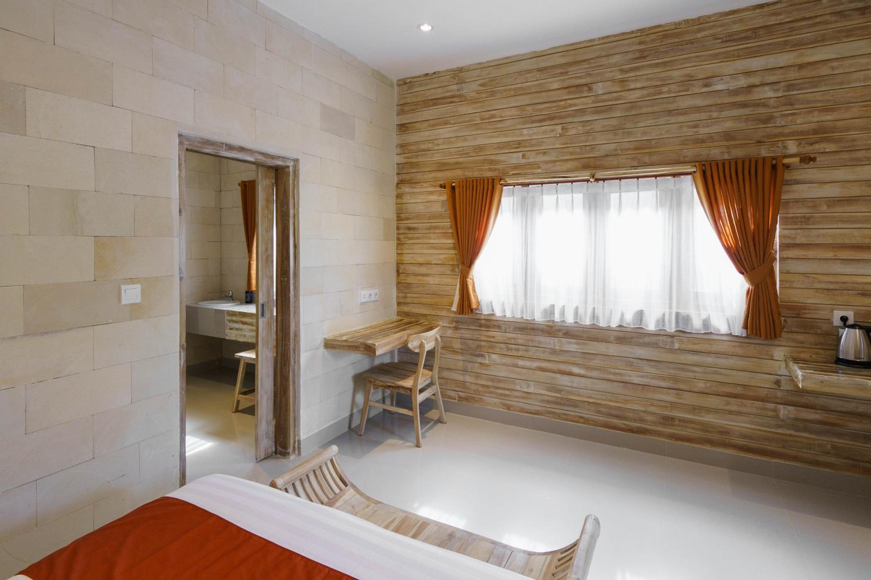 Double Room - Photo 10