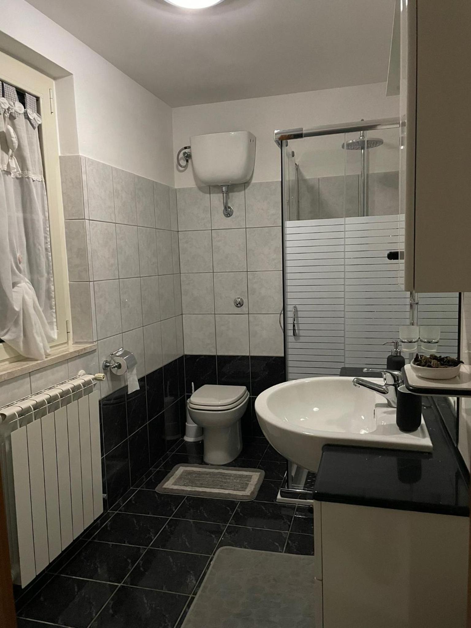 Two-Bedroom House photo 3