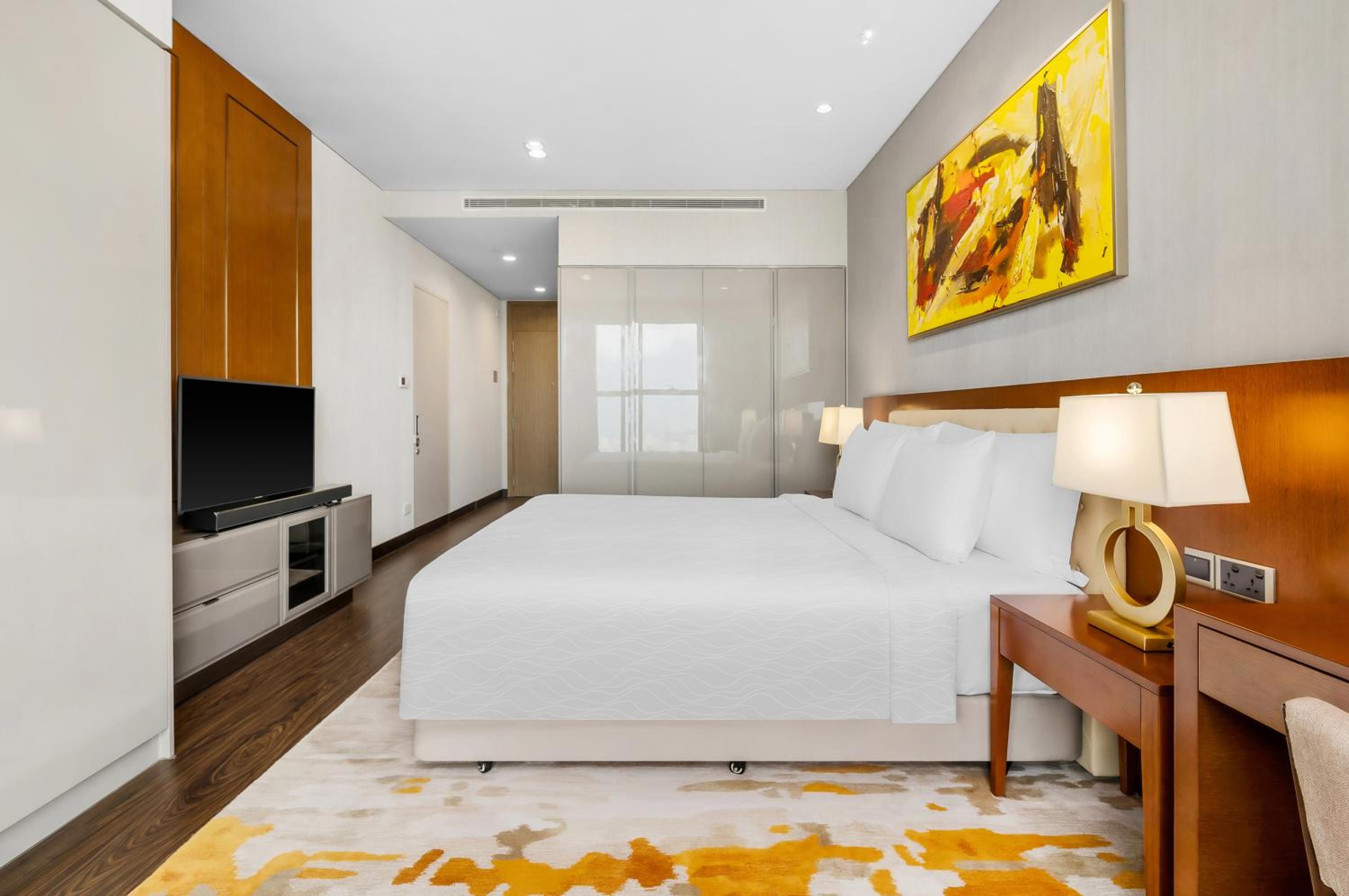 Grand Studio with one-time Complimentary Mini-bar photo 2