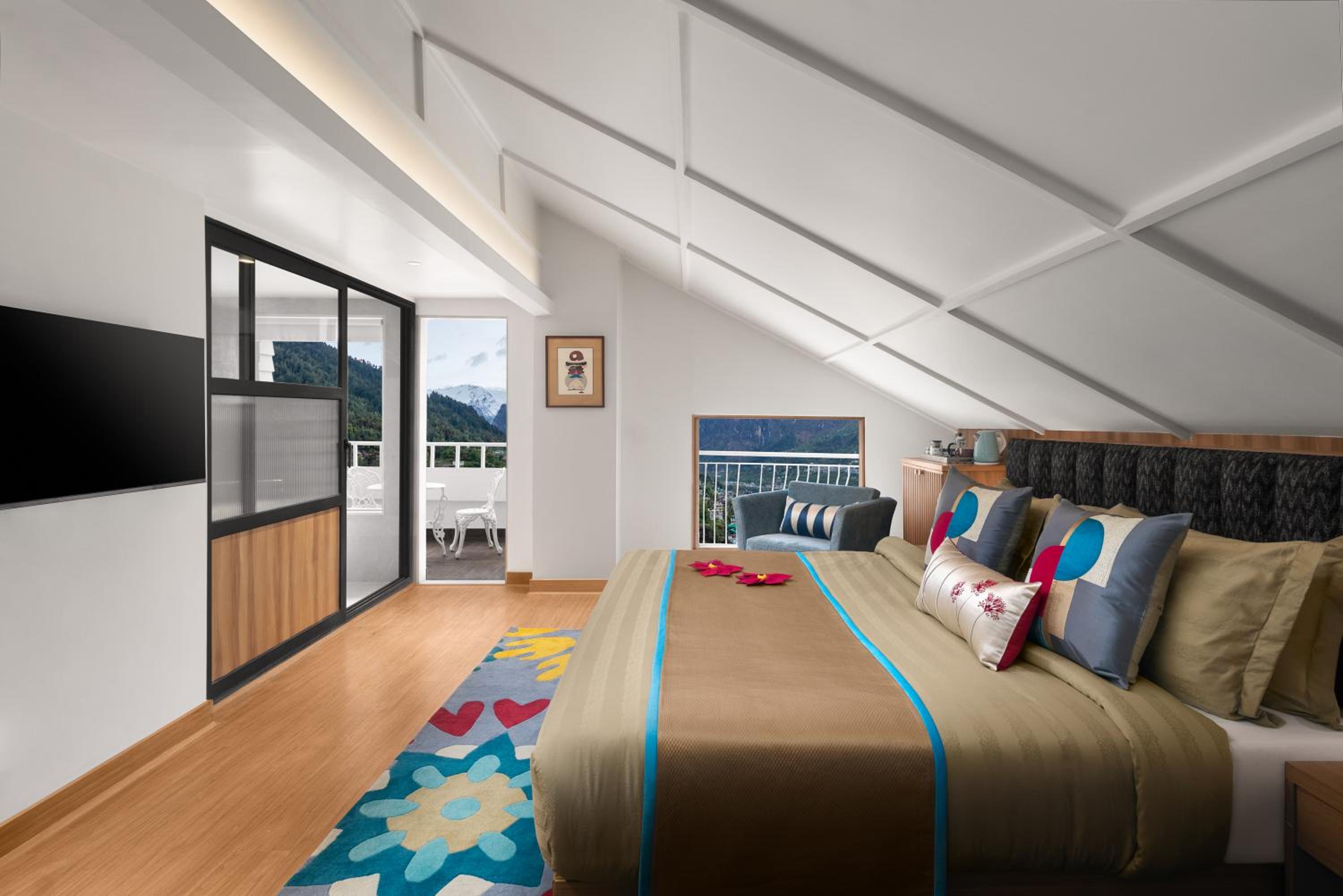 Luxury Room with Jacuzzi - Photo 1