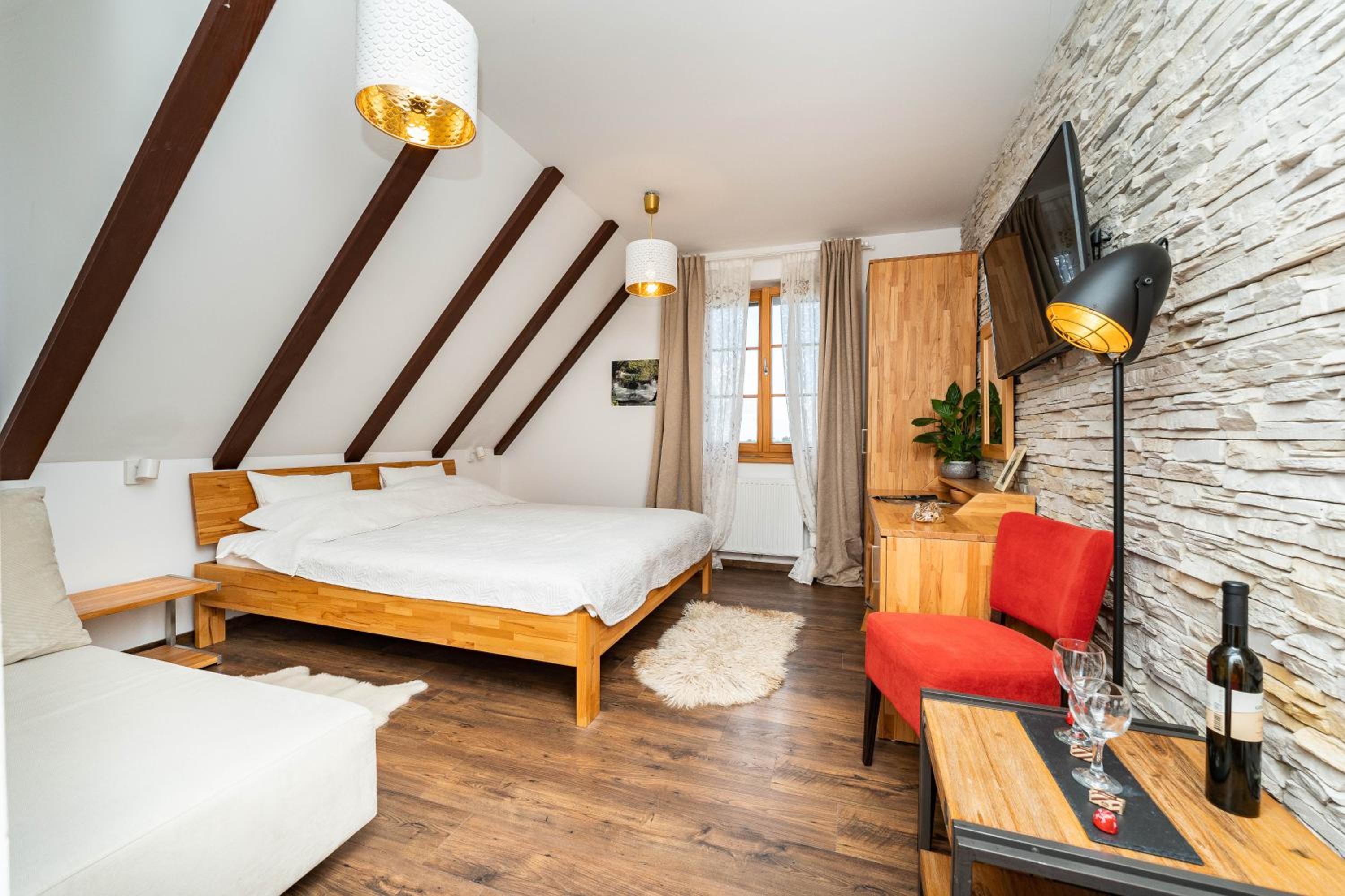 Deluxe King Room with Park View