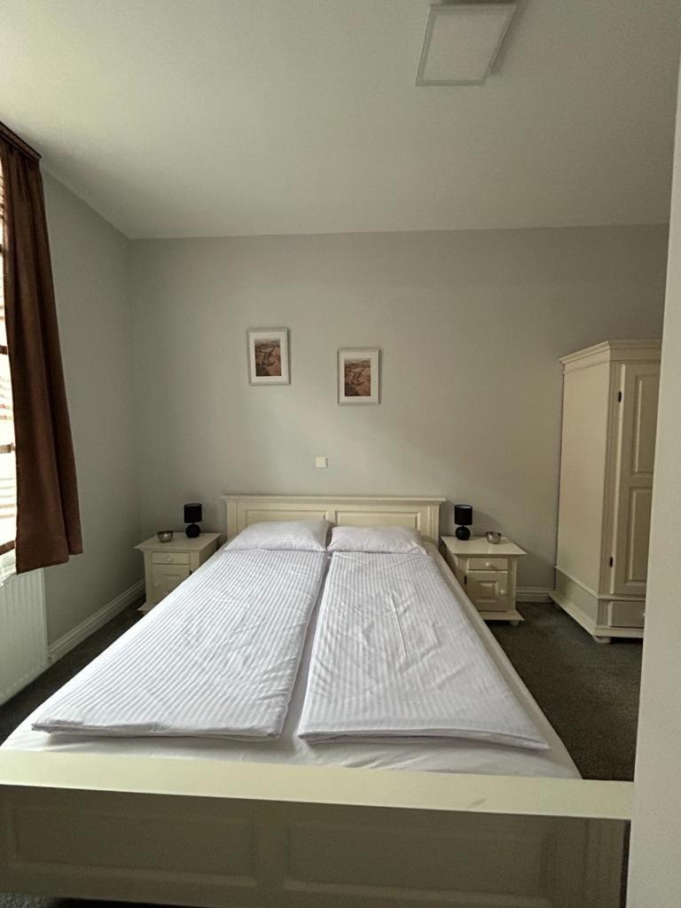 Standard Double Room photo 3