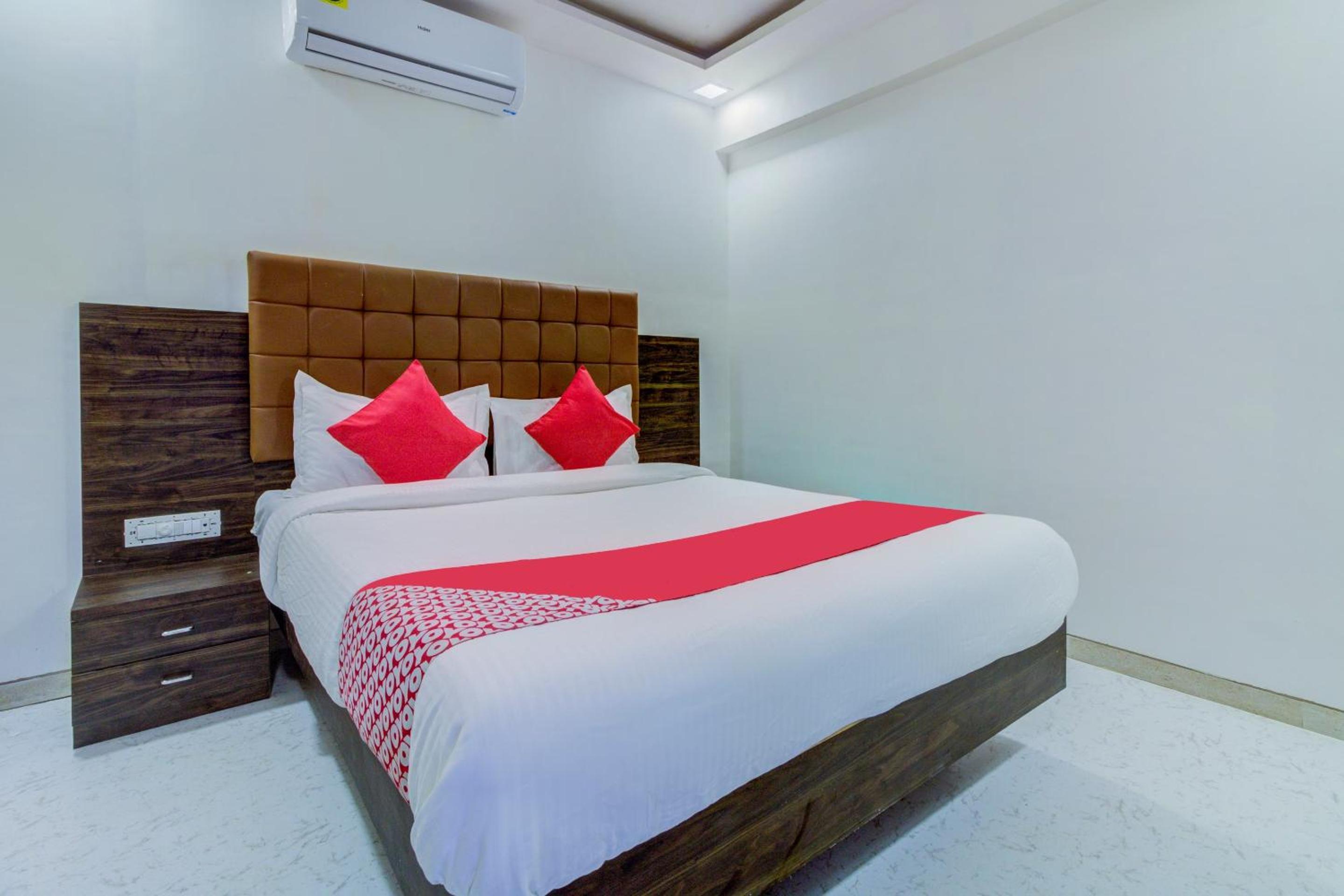 Budget Double Room photo 1