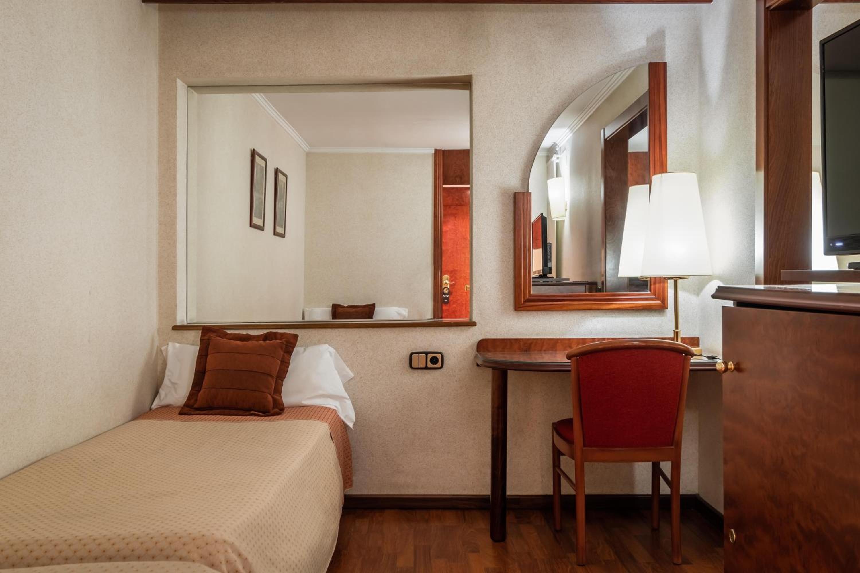 Quadruple Room photo 1