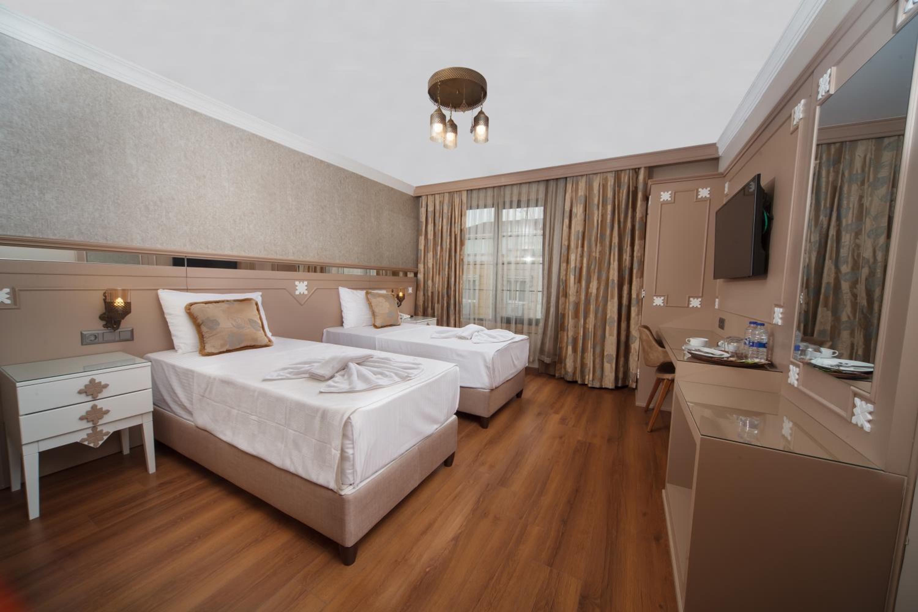 Double or Twin Room photo 1