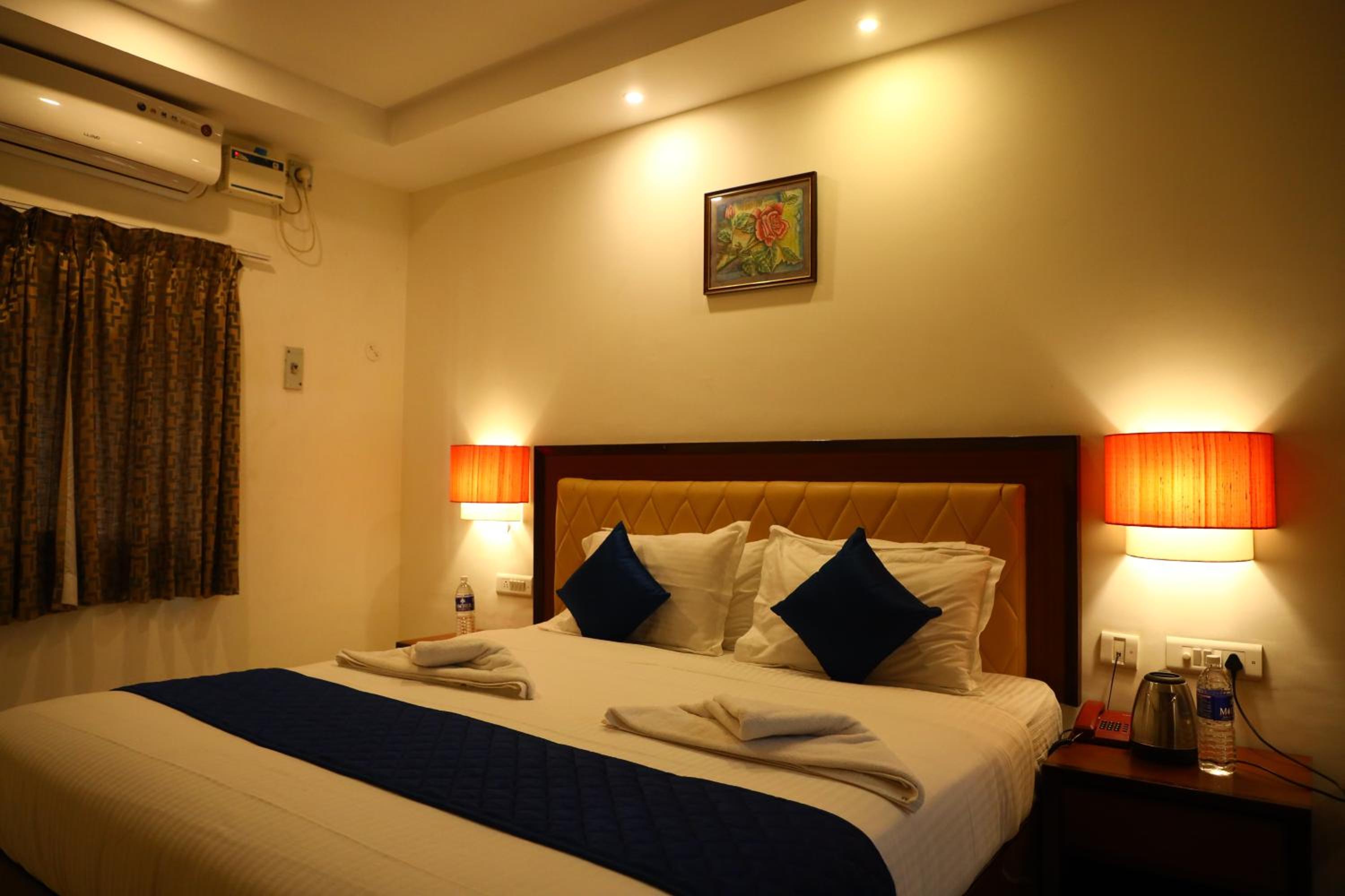 Deluxe Room (2 Adults + 1 Child) photo 3