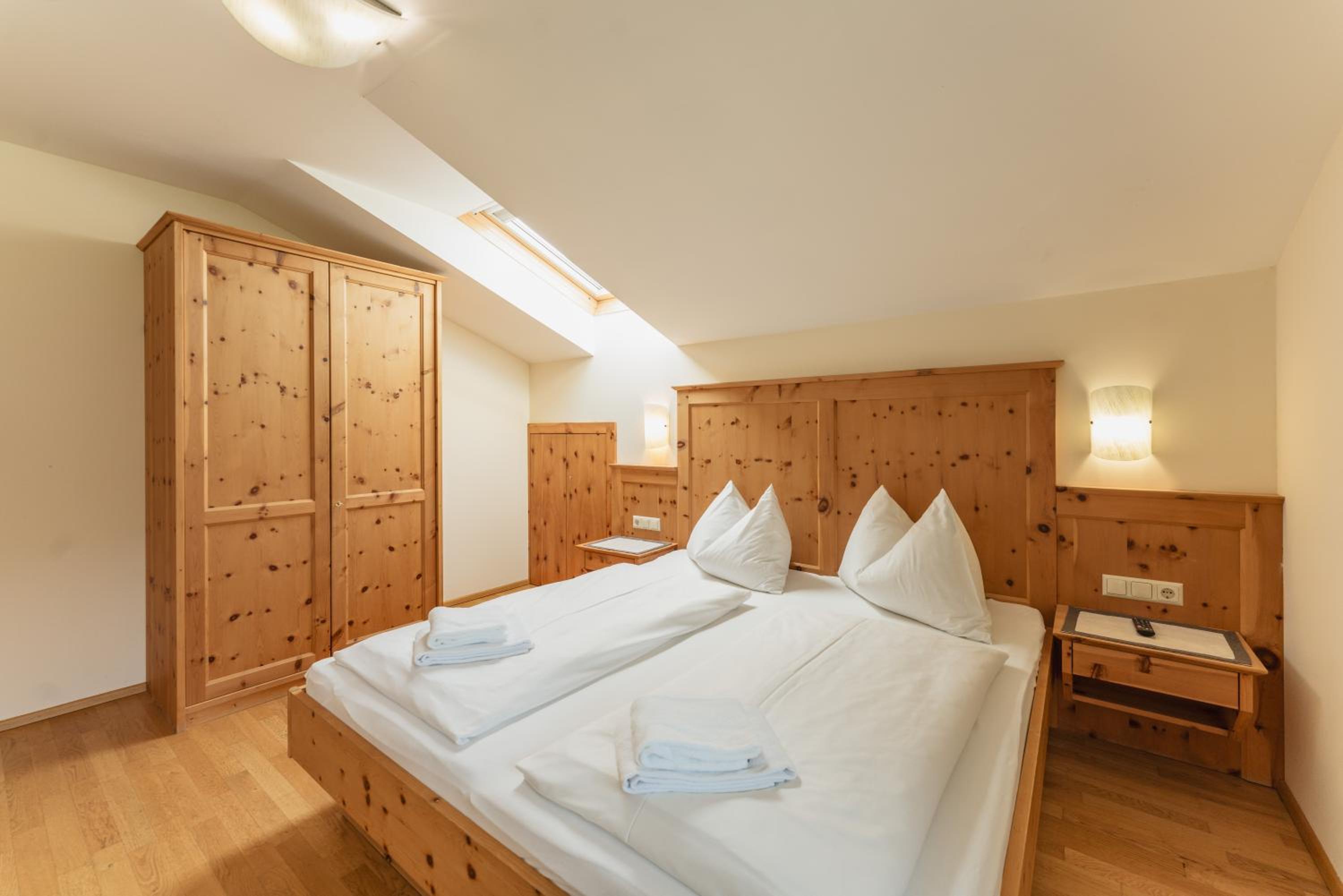 Large Two-Bedroom Apartment