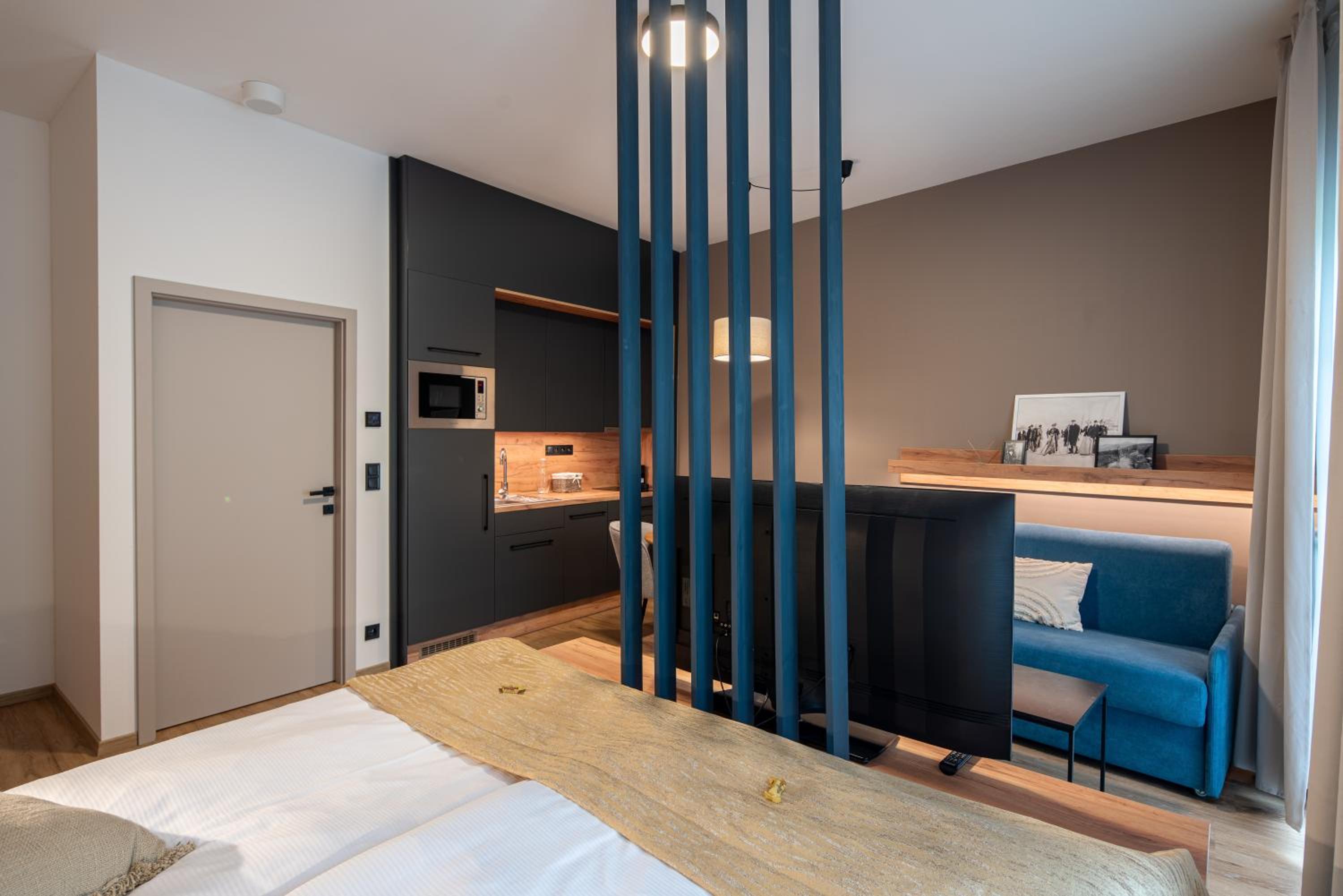 Junior Suite with Balcony photo 1